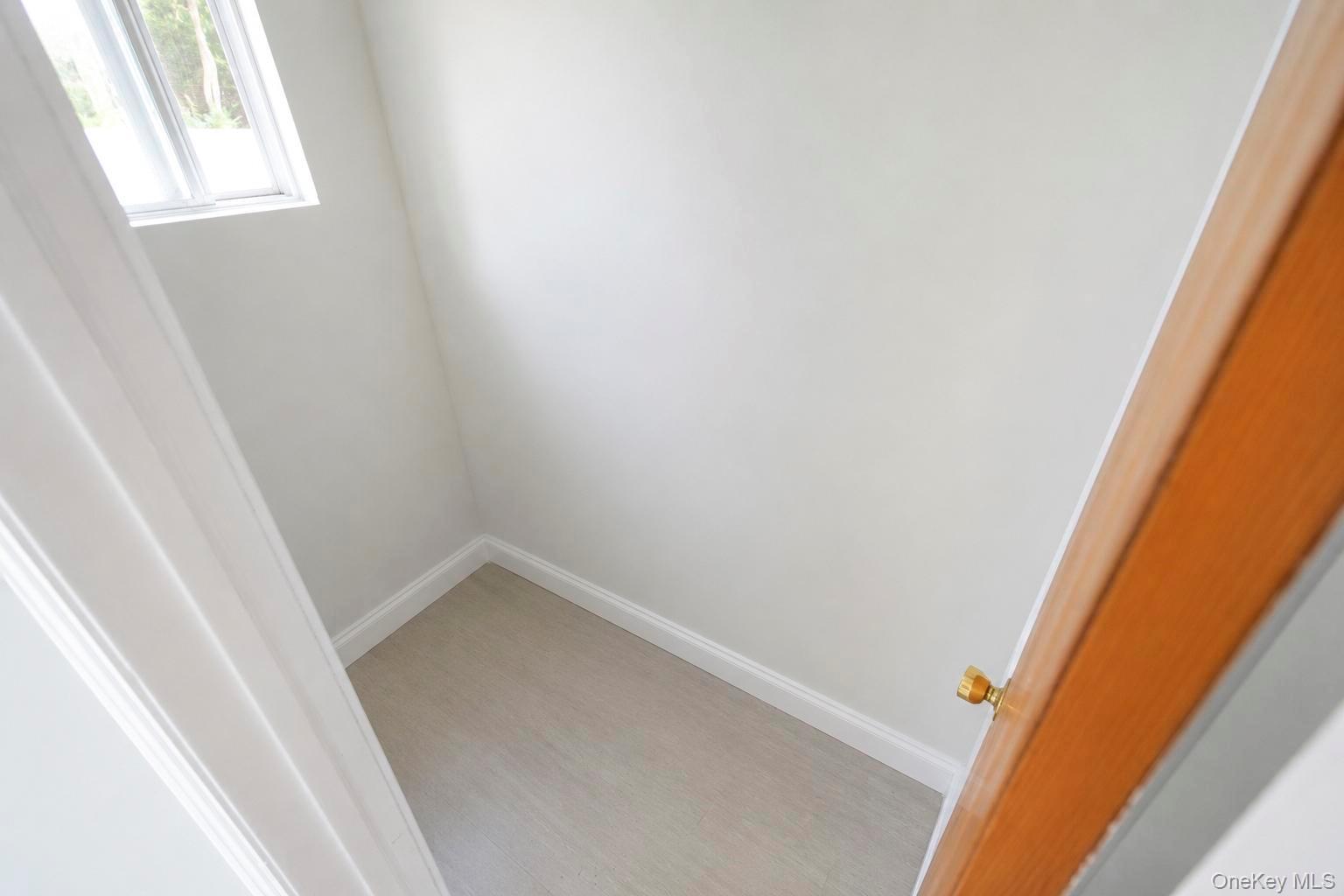 36 Fifty Acre Road S – For Sale photo 18