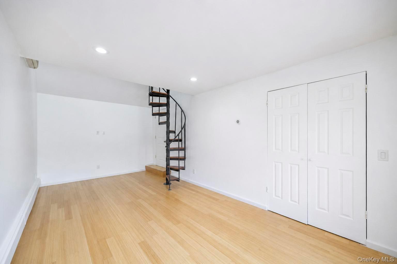 36 Fifty Acre Road S – For Sale photo 20