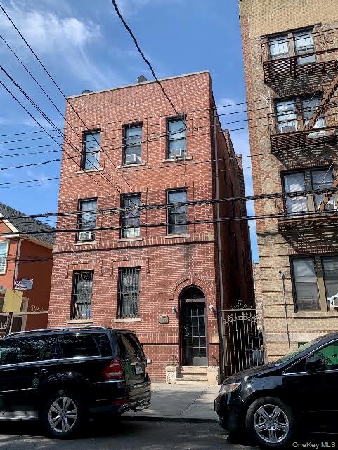 37-38 104th Street Corona – For Sale photo 2
