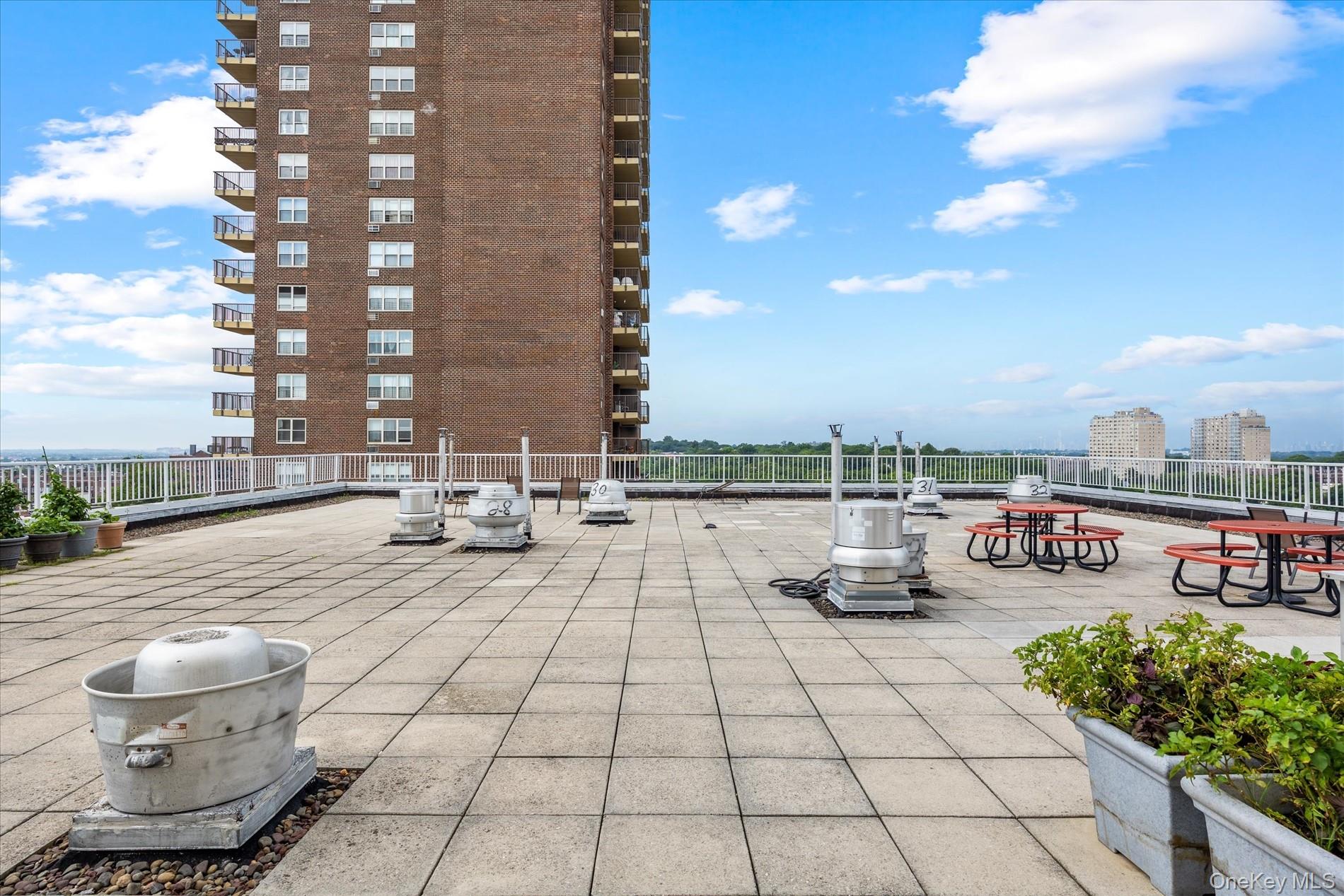125-10 Queens Boulevard, Unit 716 photo 21