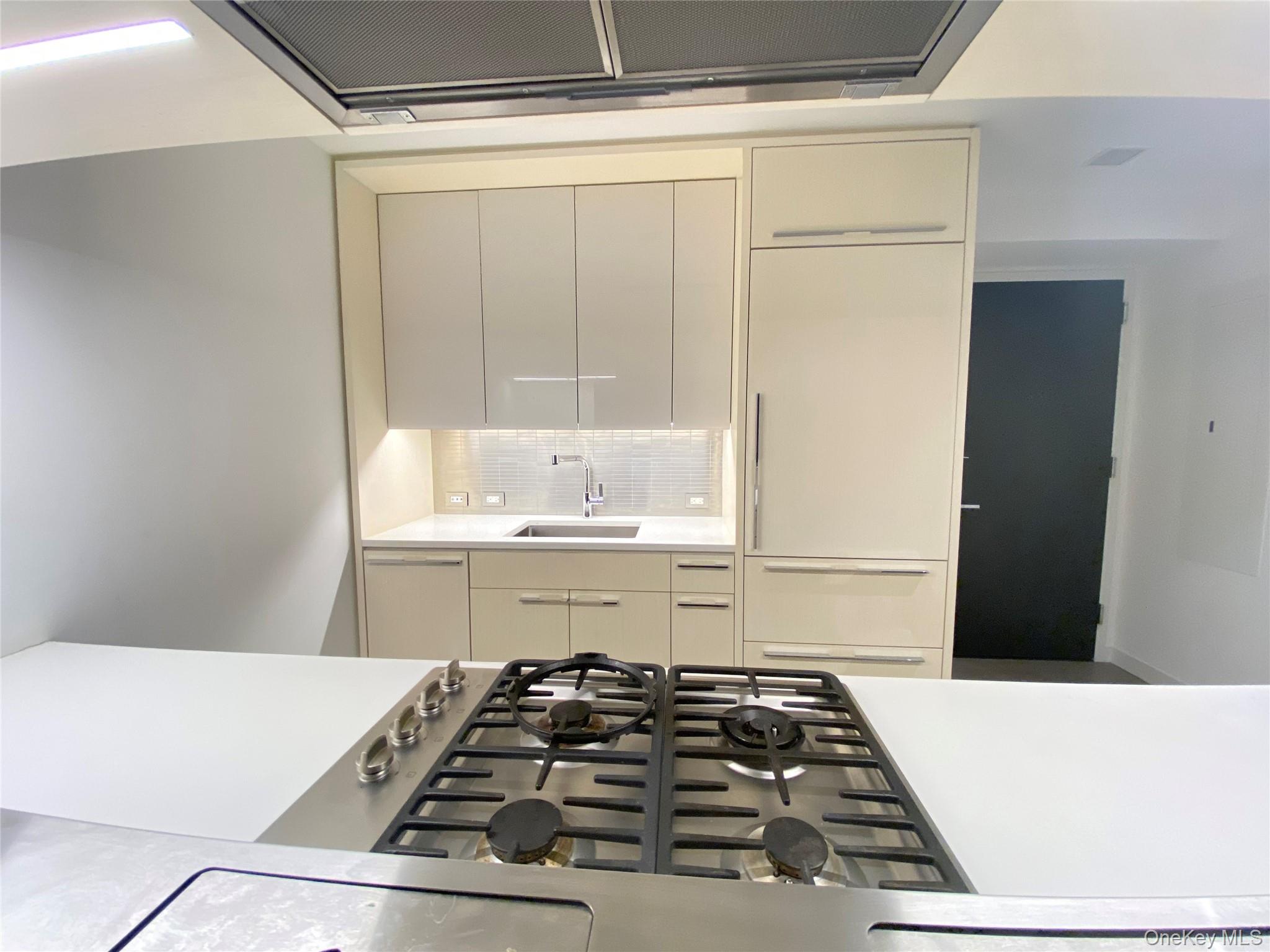 252 South Street, Unit 12G photo 39