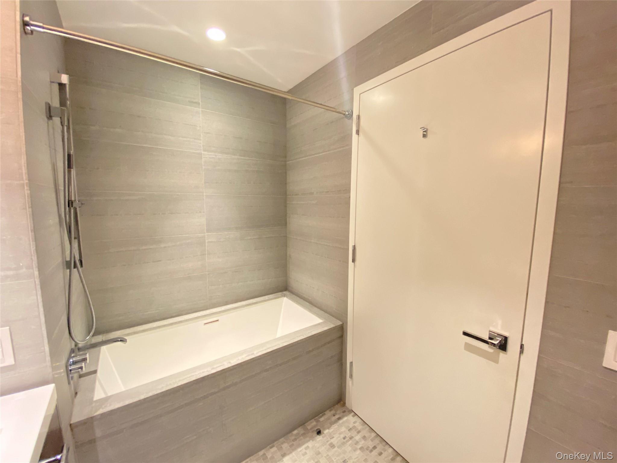 252 South Street, Unit 12G photo 24