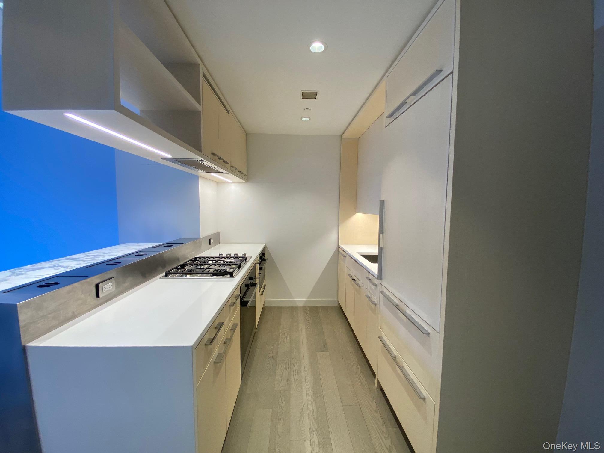 252 South Street, Unit 12G photo 30