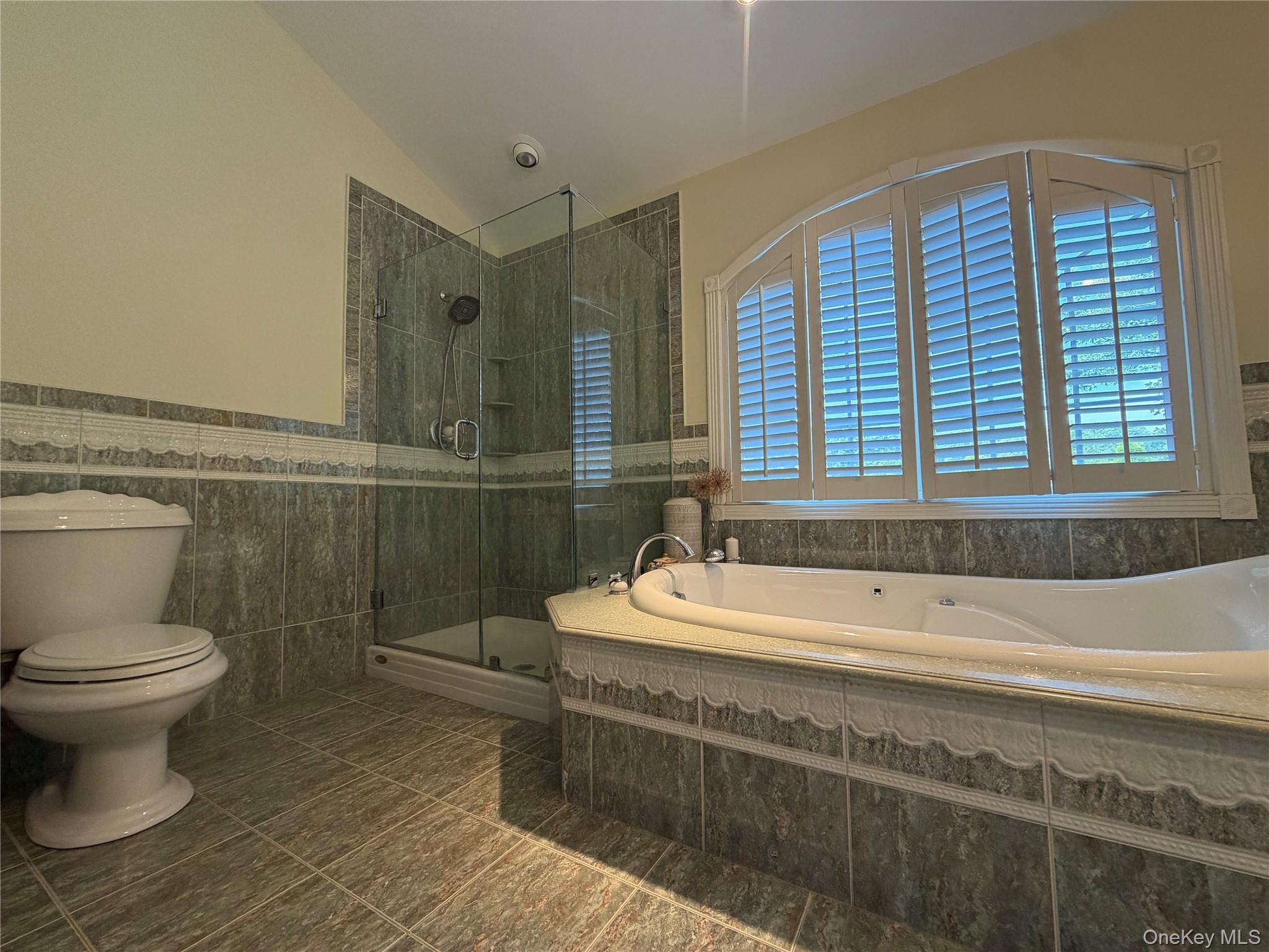 24 Arlington Avenue – For Rent photo 10