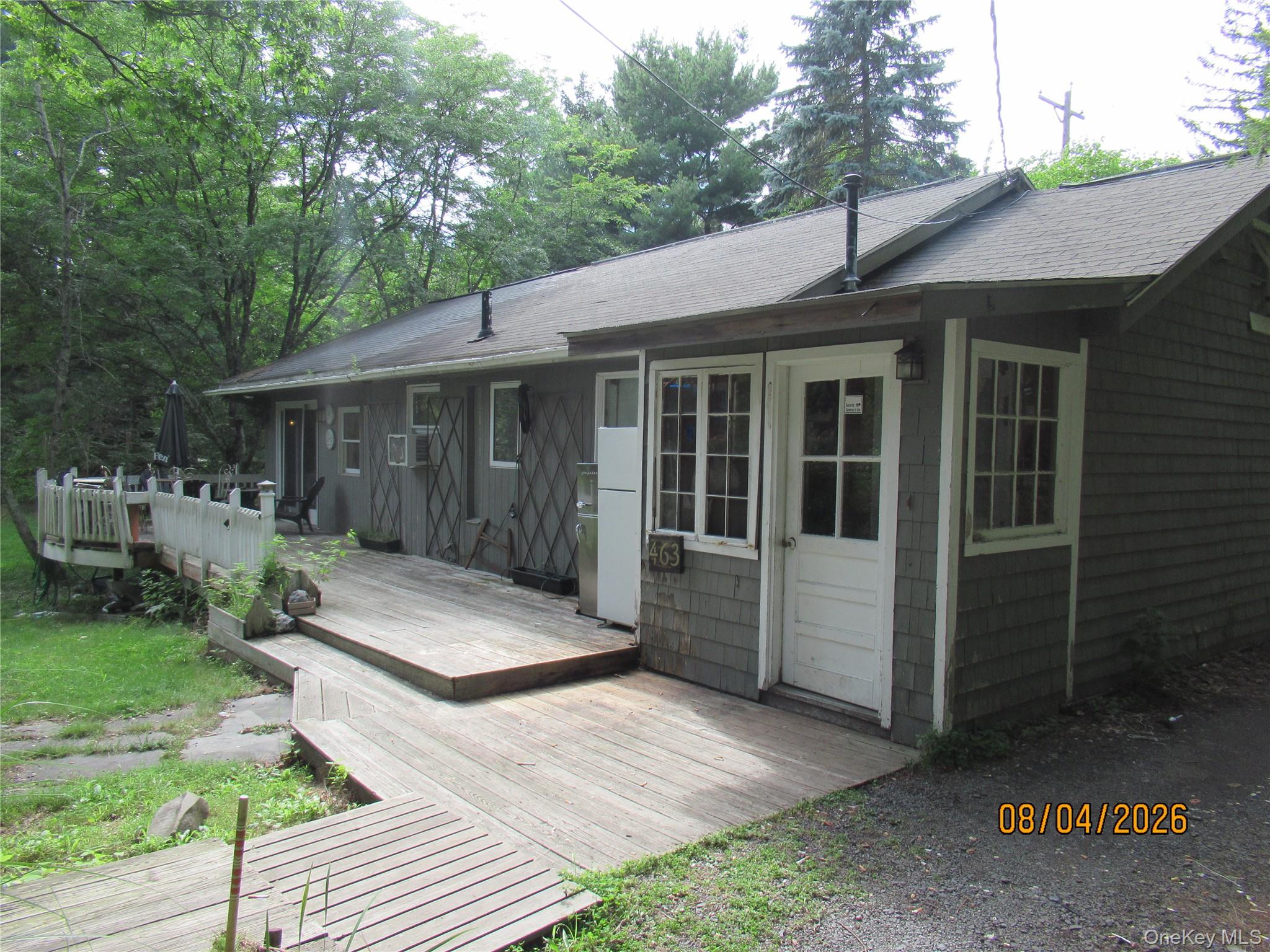 463 Mountain Road – For Rent