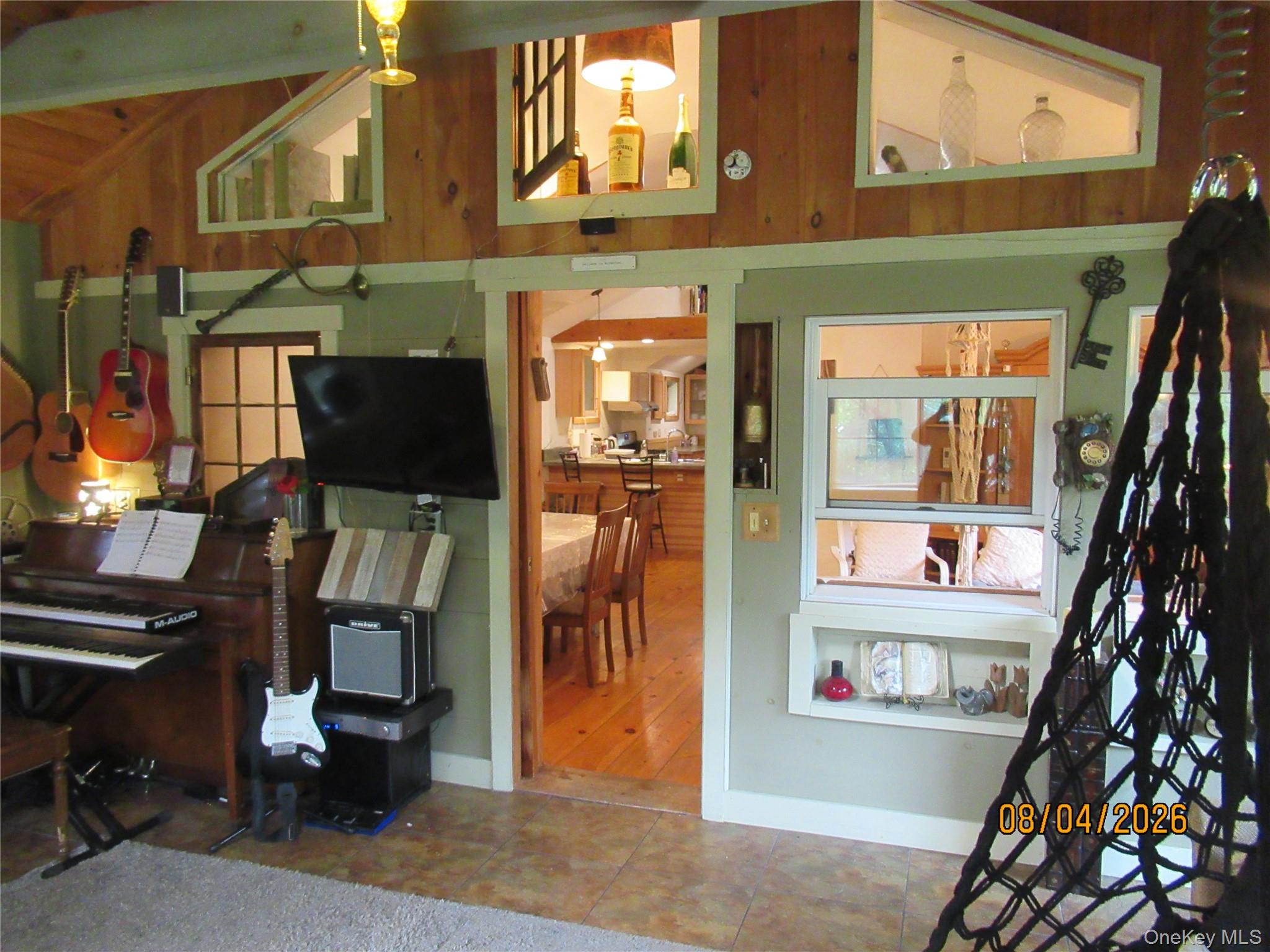 463 Mountain Road – For Rent photo 14