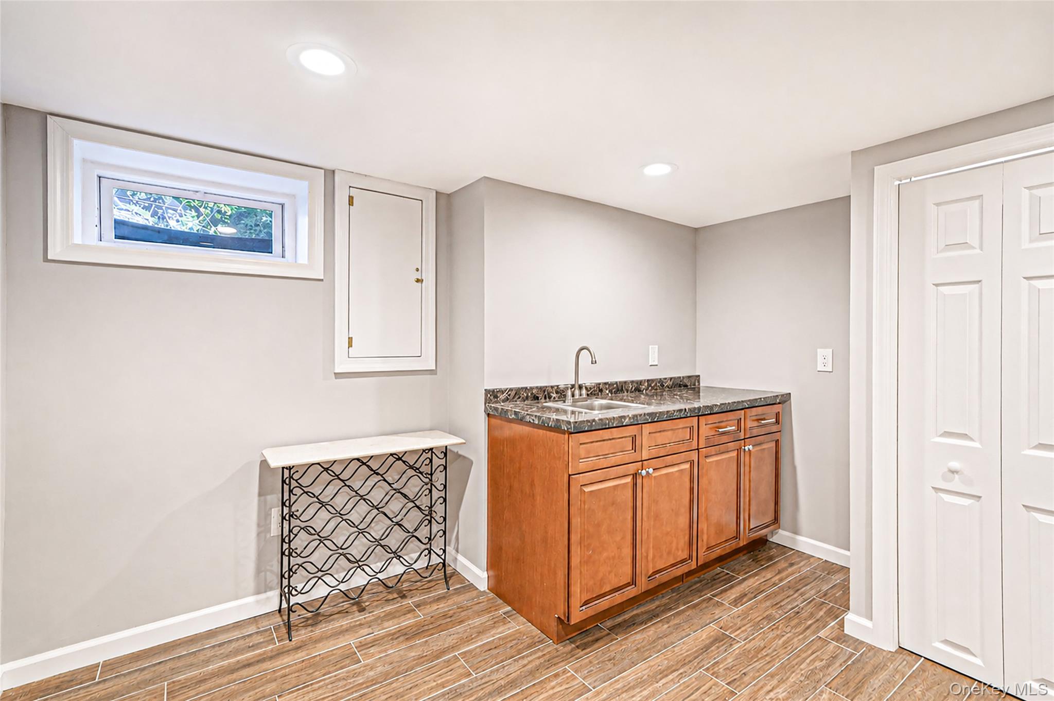 10 Foothill Lane – For Sale photo 28