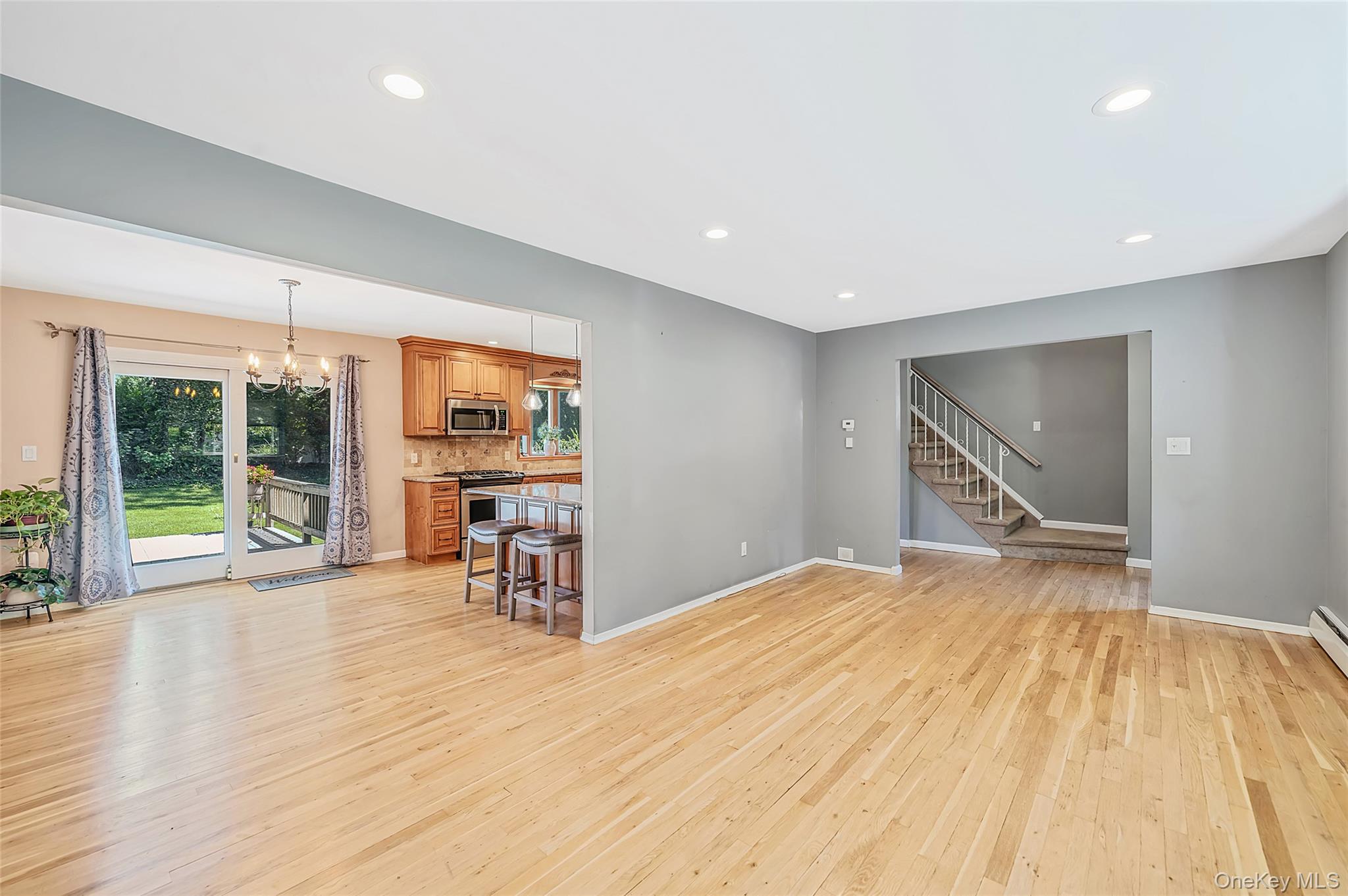 10 Foothill Lane – For Sale photo 6