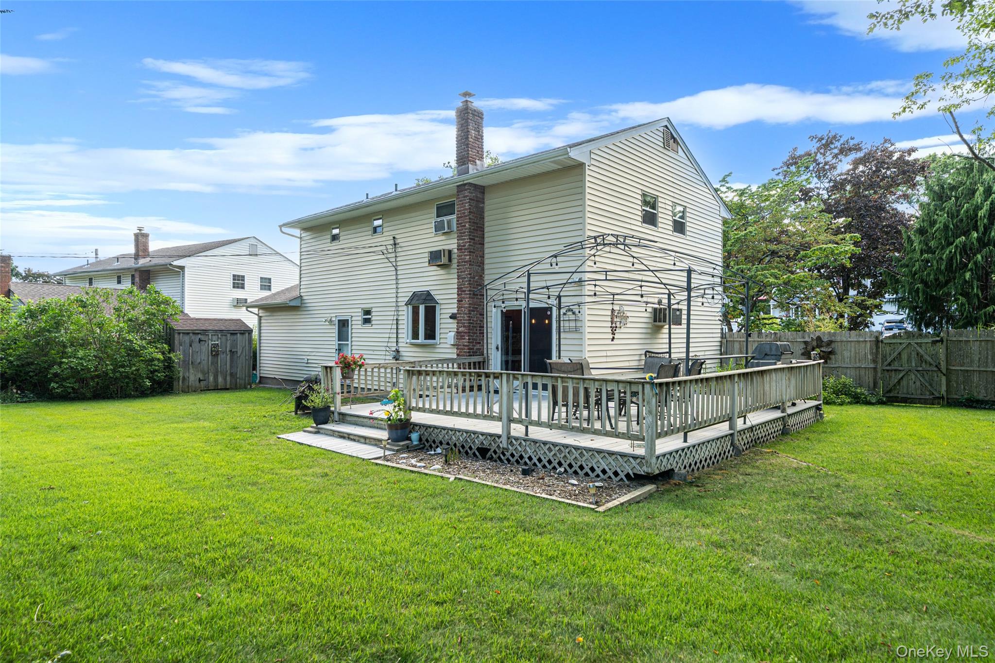 10 Foothill Lane – For Sale photo 32