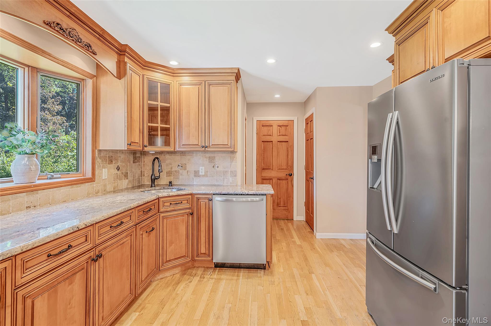 10 Foothill Lane – For Sale photo 10