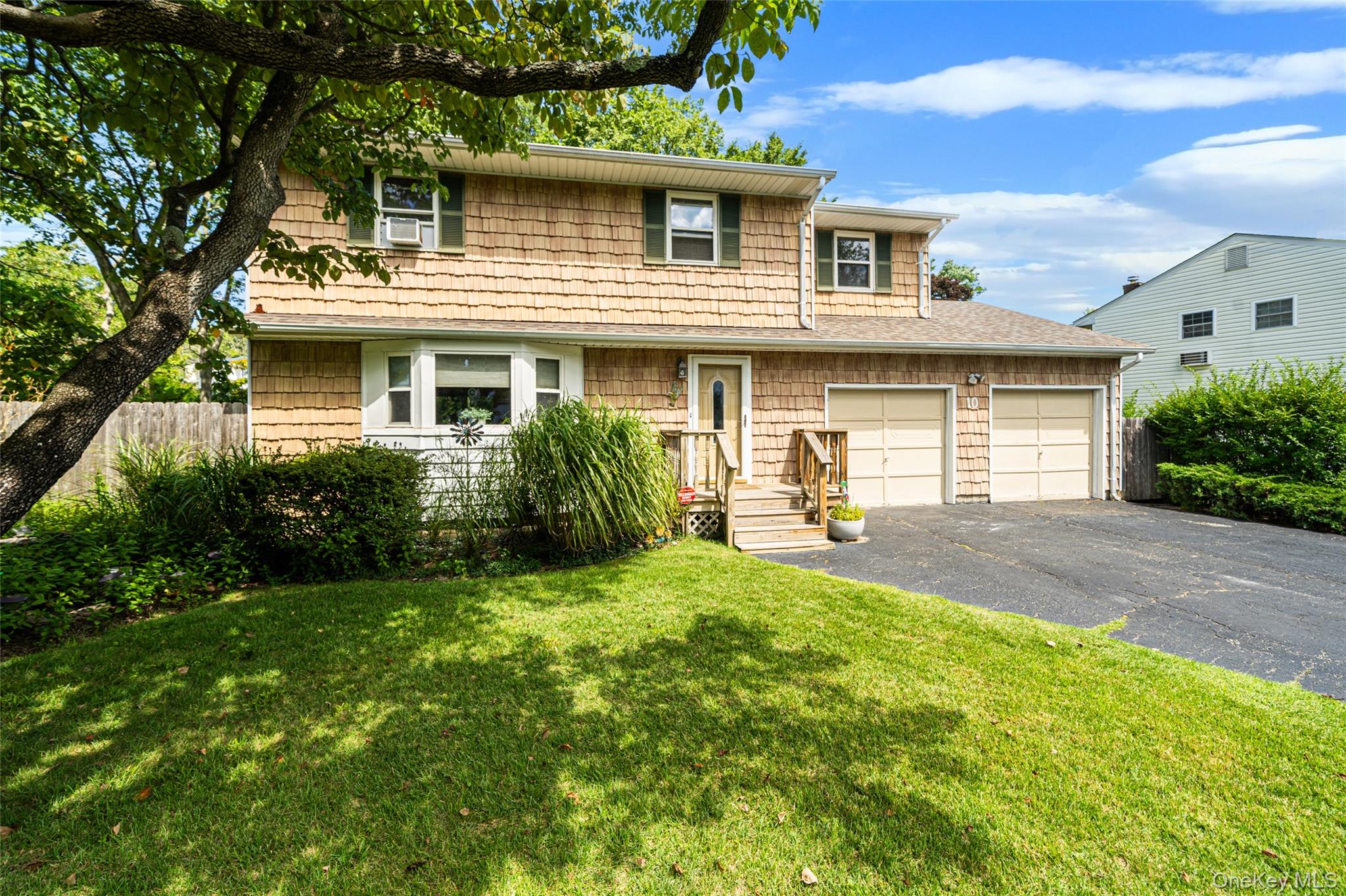 10 Foothill Lane – For Sale photo 2