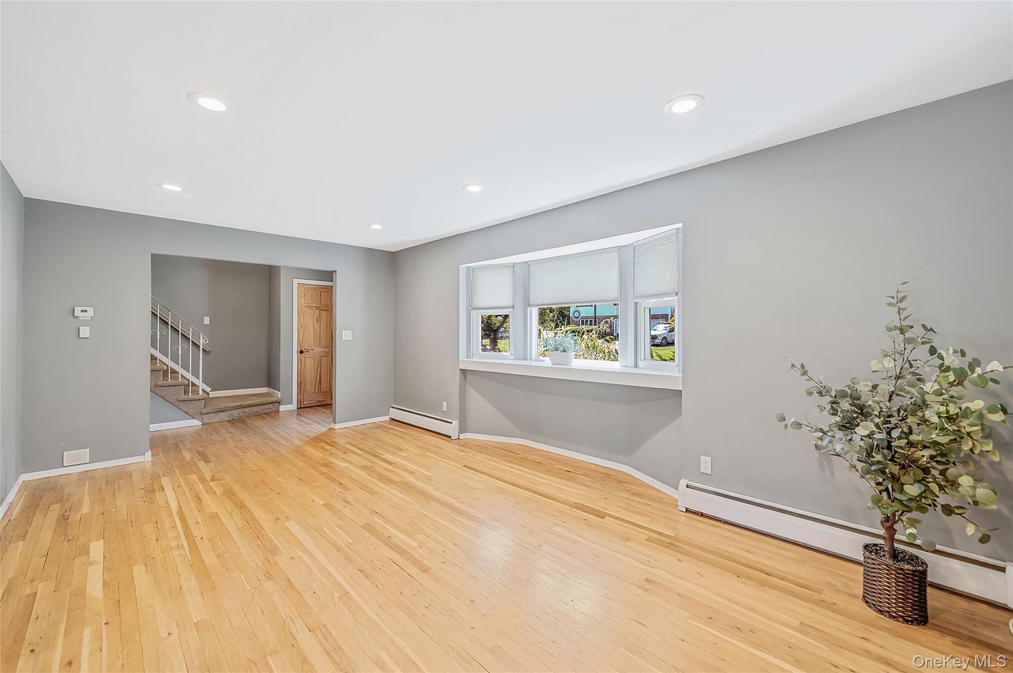 10 Foothill Lane – For Sale photo 5