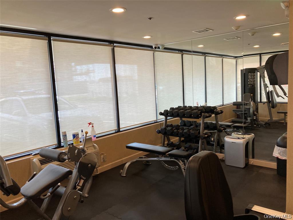 780 W Broadway, Unit 2D photo 19