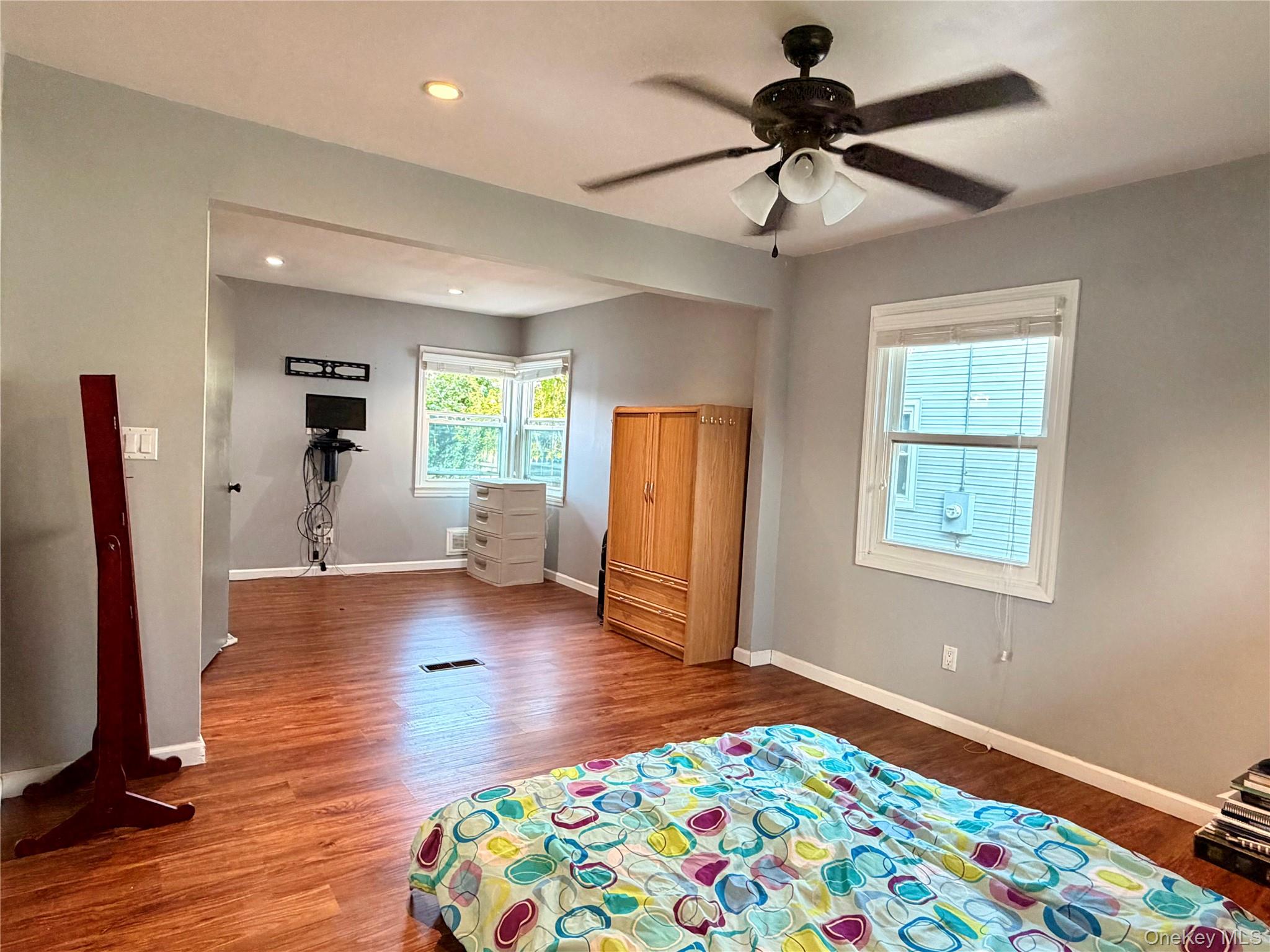 2993 Brower Avenue – For Sale photo 6