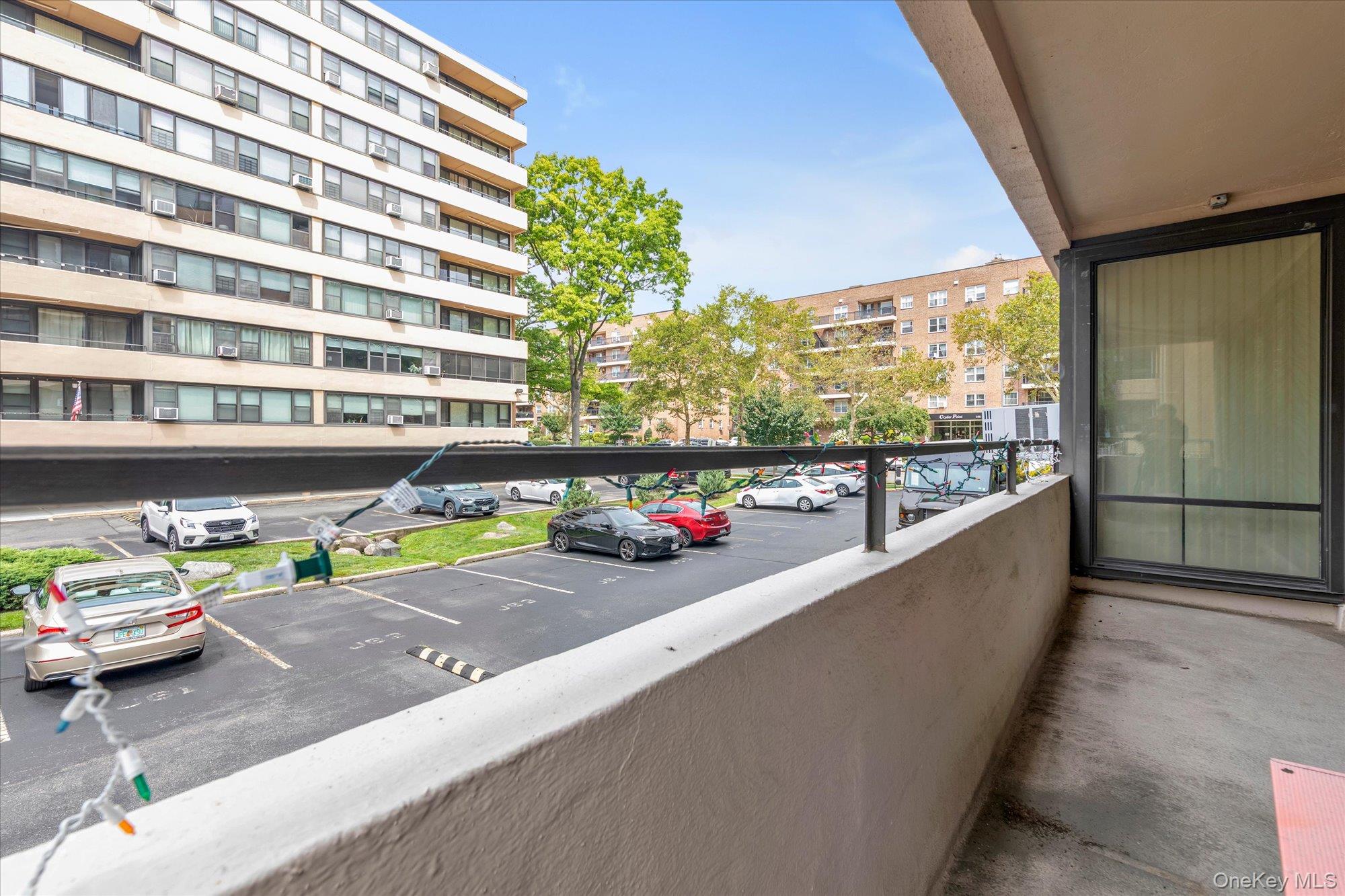 162-30 Powells Cove Boulevard, Unit 2C photo 11