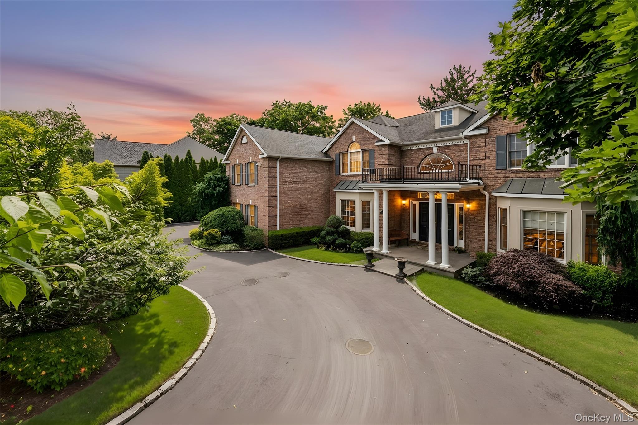 50 Eastwoods Court – For Sale