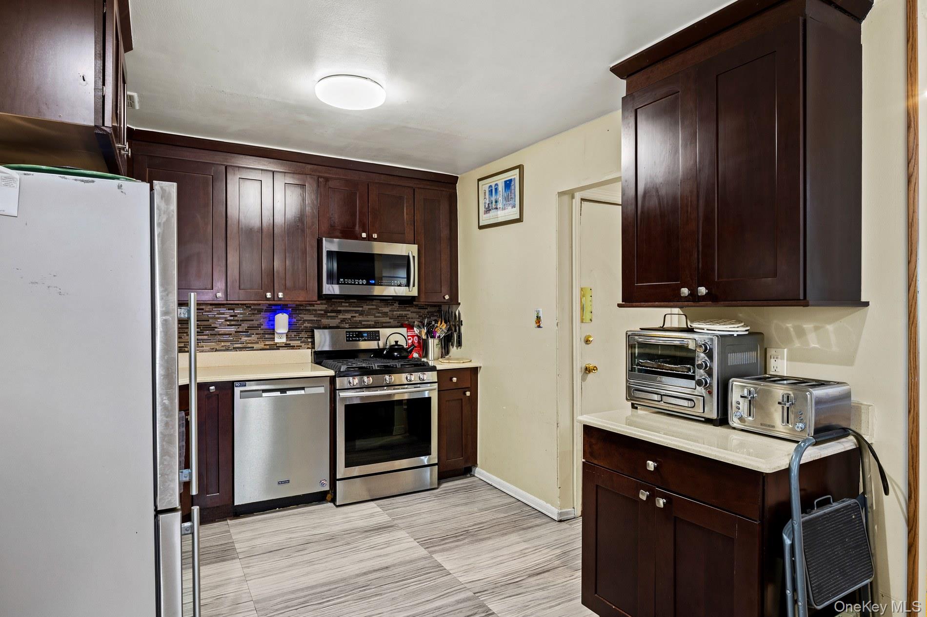21266 16th Avenue – For Sale photo 8