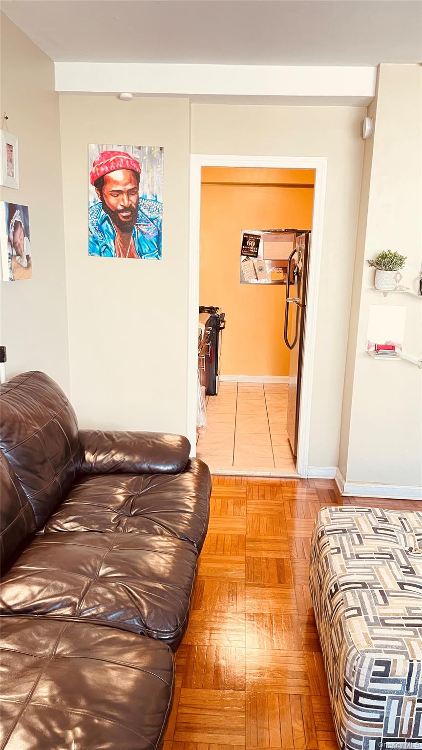 5 Fordham Hill Oval, Unit 14D photo 9