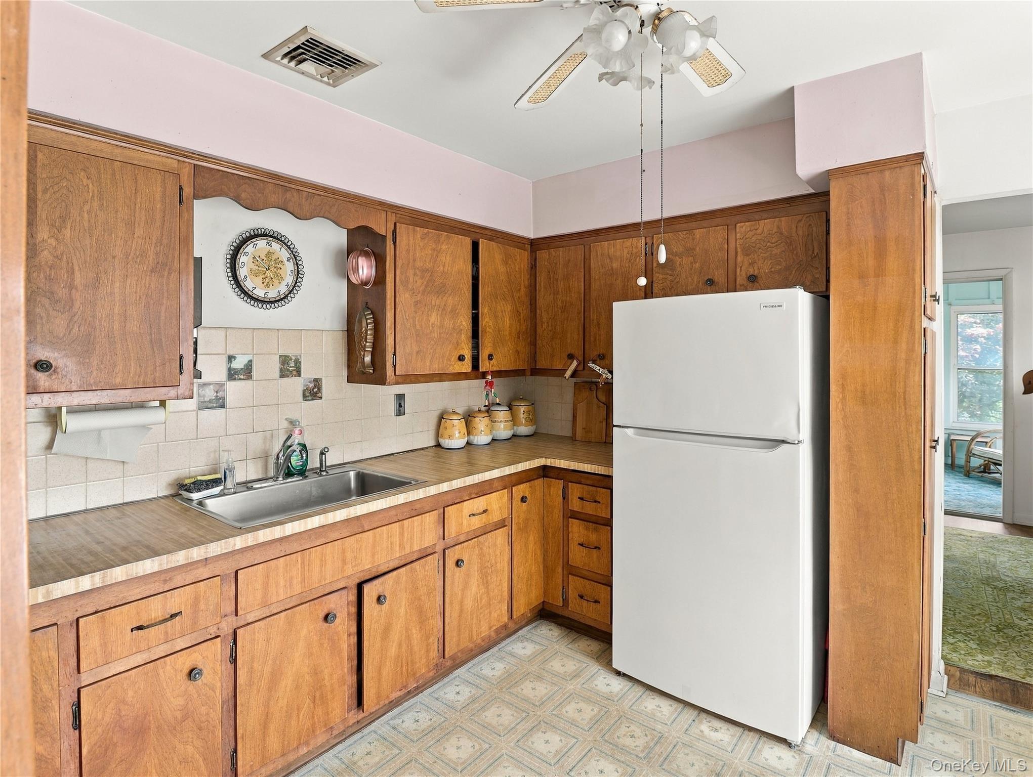 143 S Harrison Avenue – For Sale photo 18