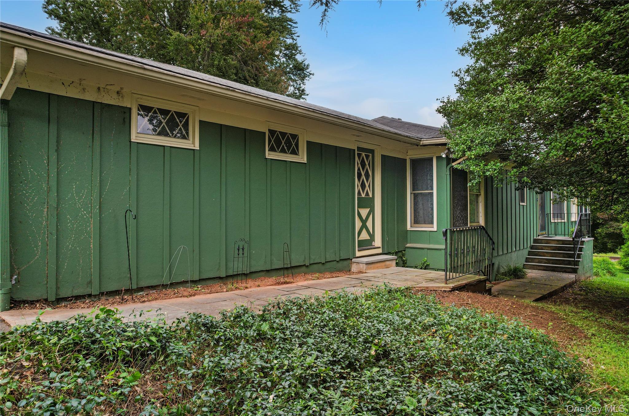 143 S Harrison Avenue – For Sale photo 3