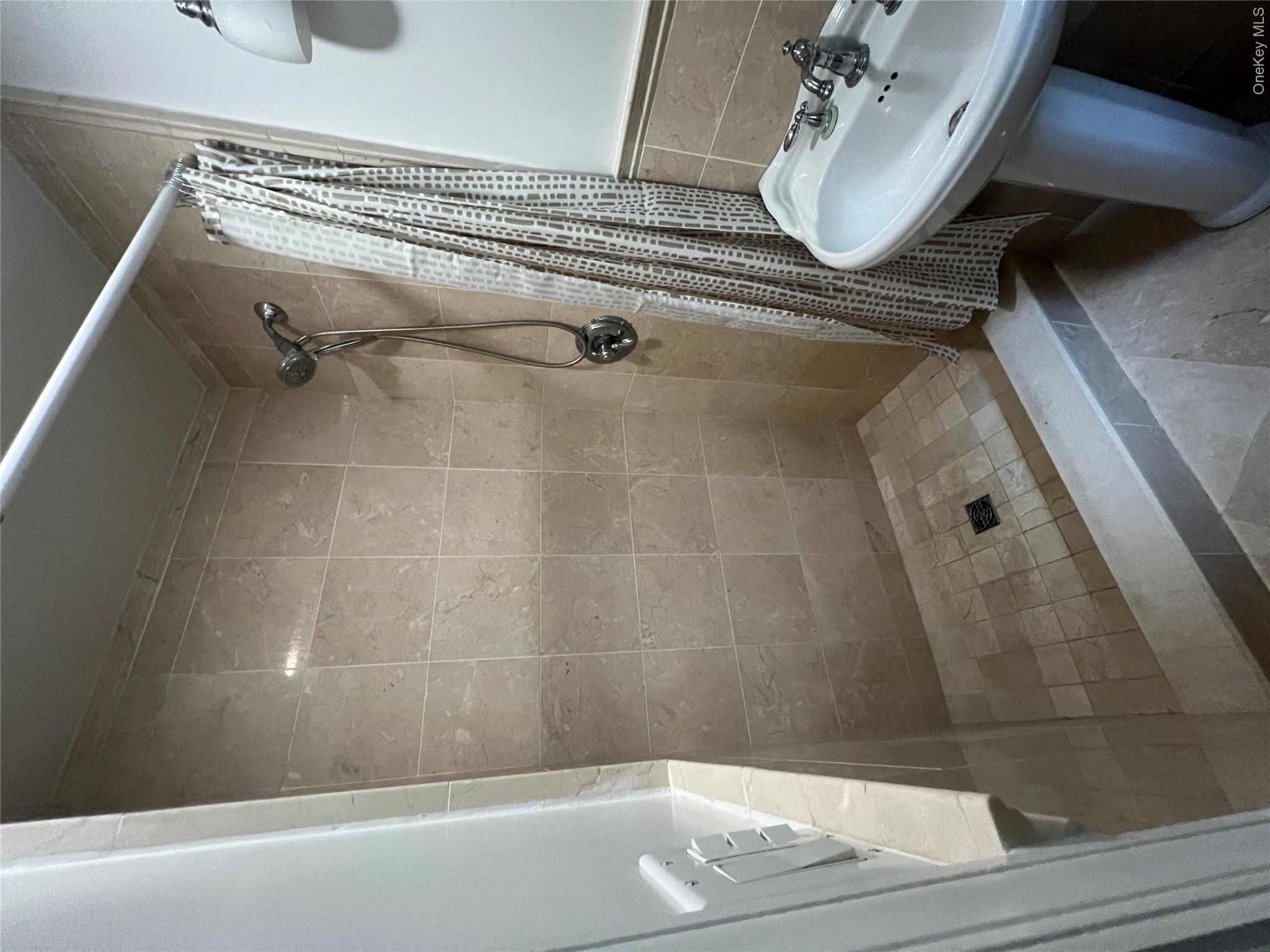 1 Morris Drive – For Sale photo 11