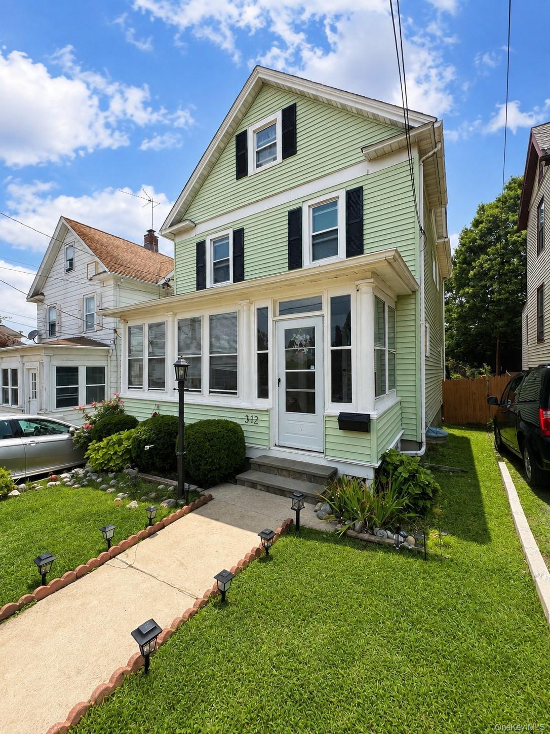 312 Bay Street – For Sale photo 2