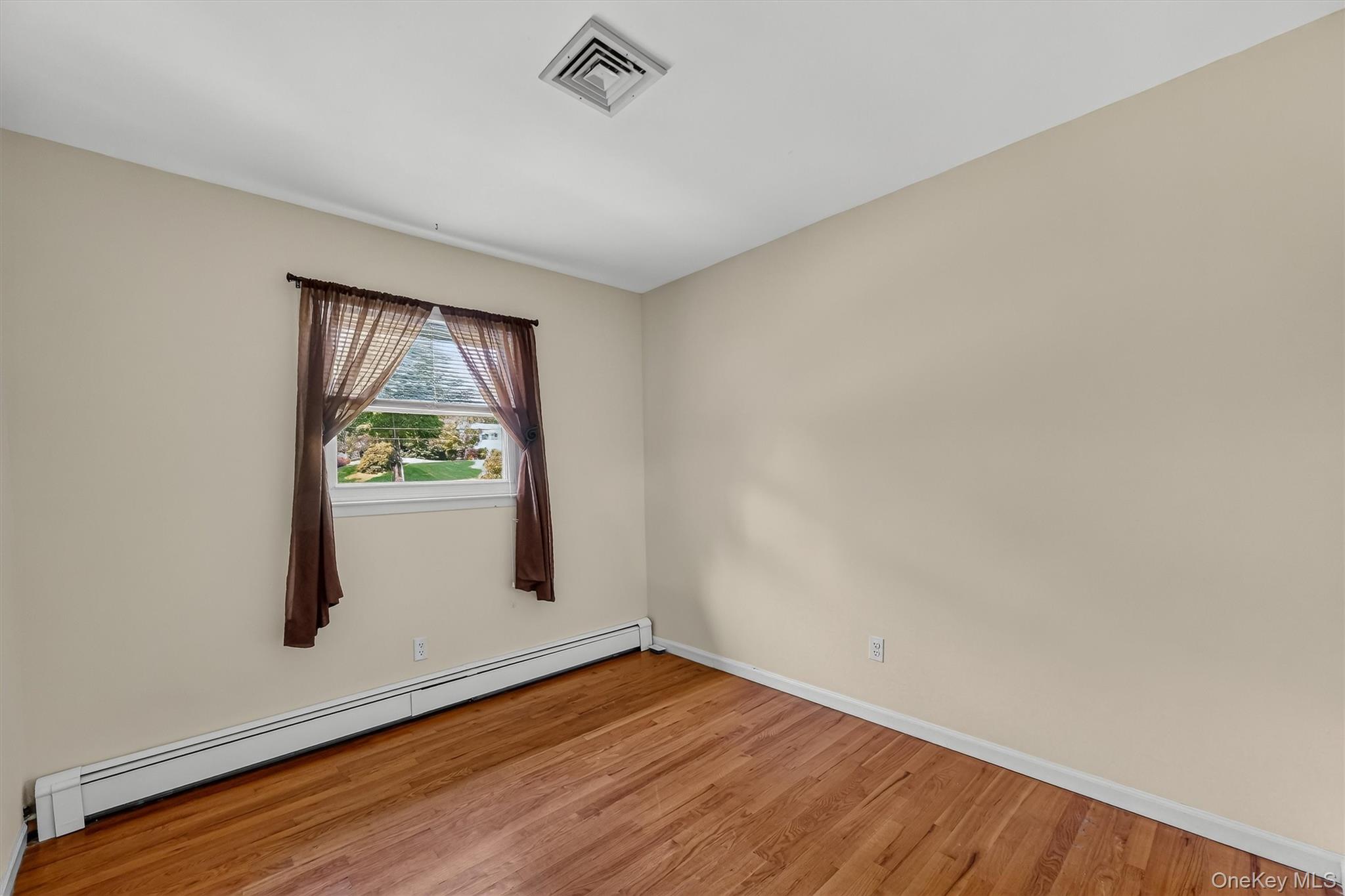 37 Julie Drive – For Sale photo 21