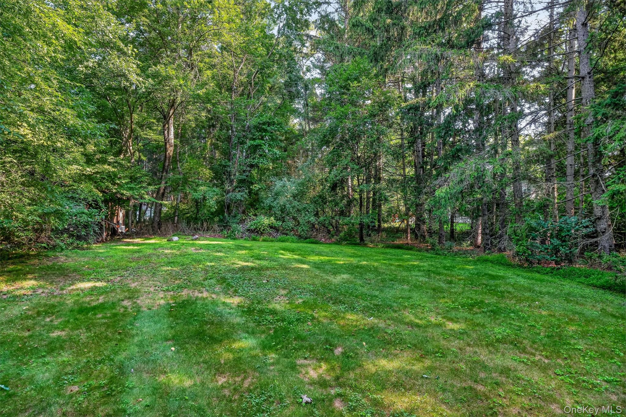 37 Julie Drive – For Sale photo 39