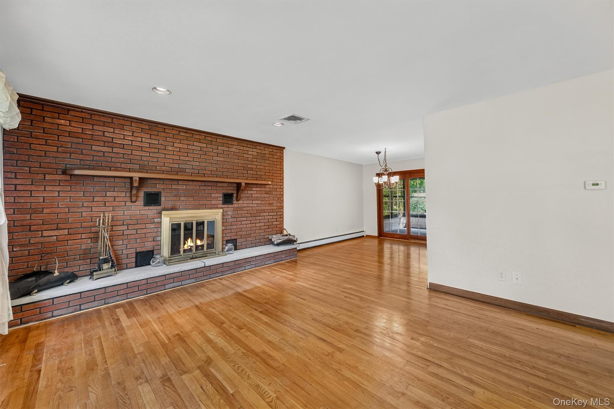 37 Julie Drive – For Sale photo 7