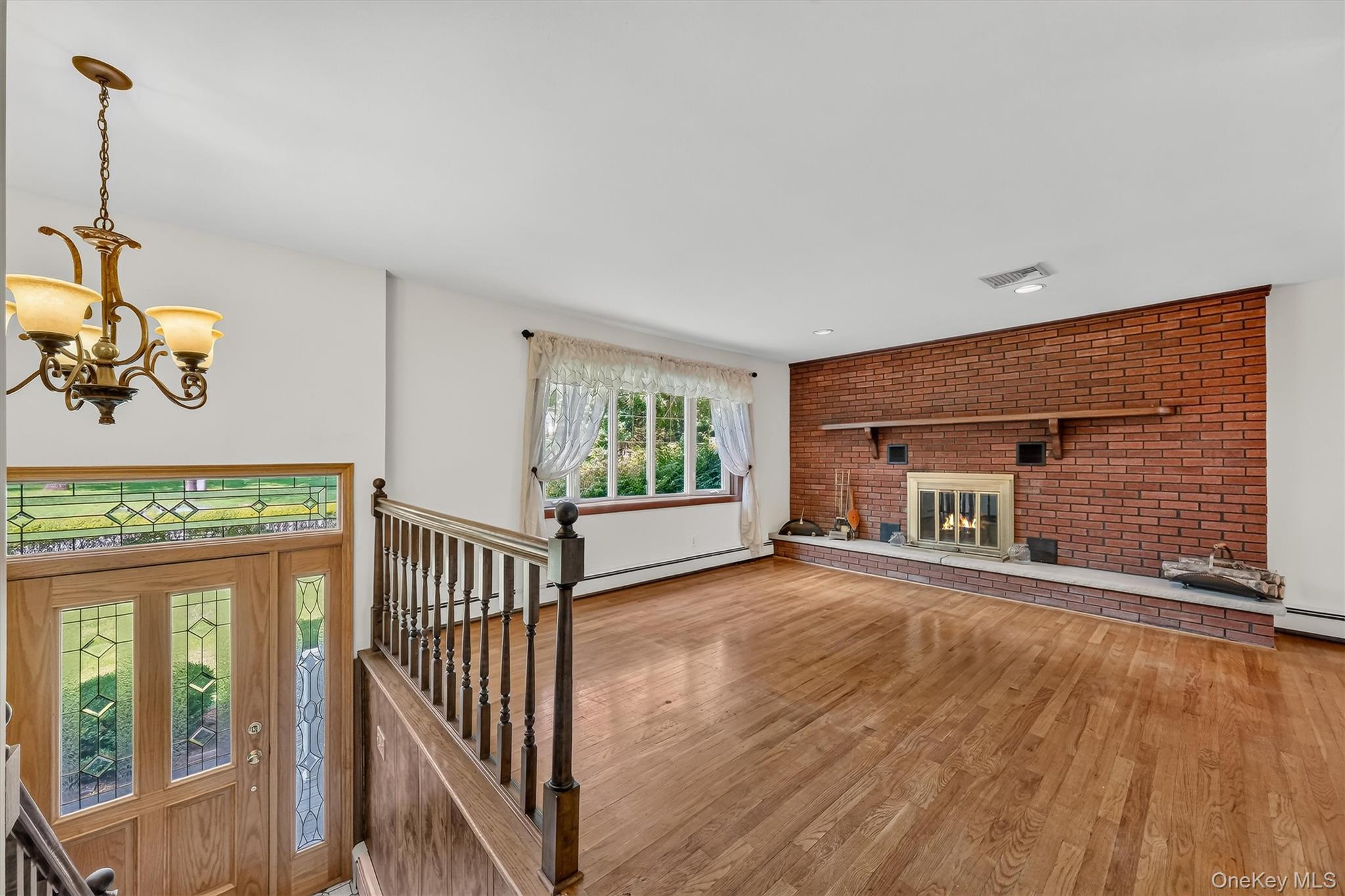 37 Julie Drive – For Sale photo 5