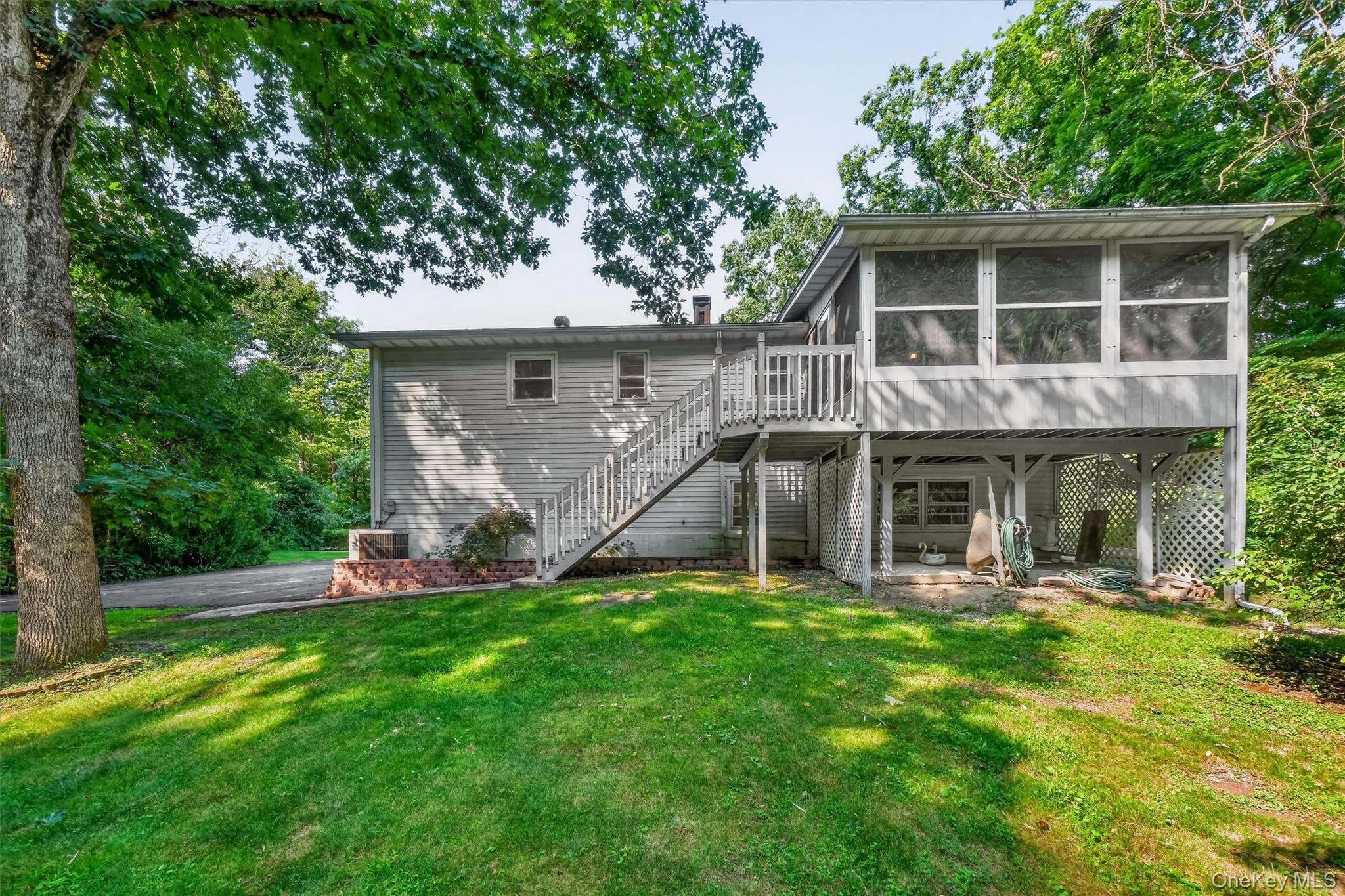 37 Julie Drive – For Sale photo 33