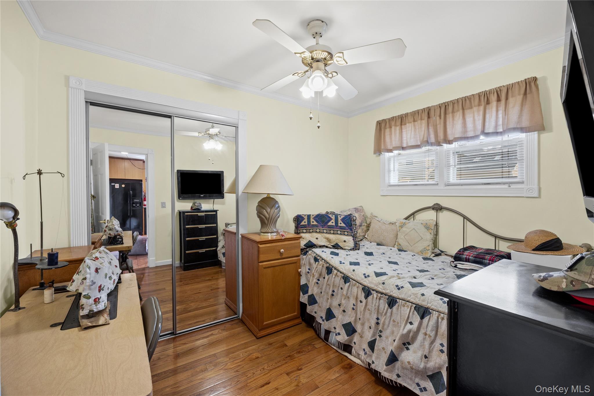 212 15th Street – For Sale photo 12
