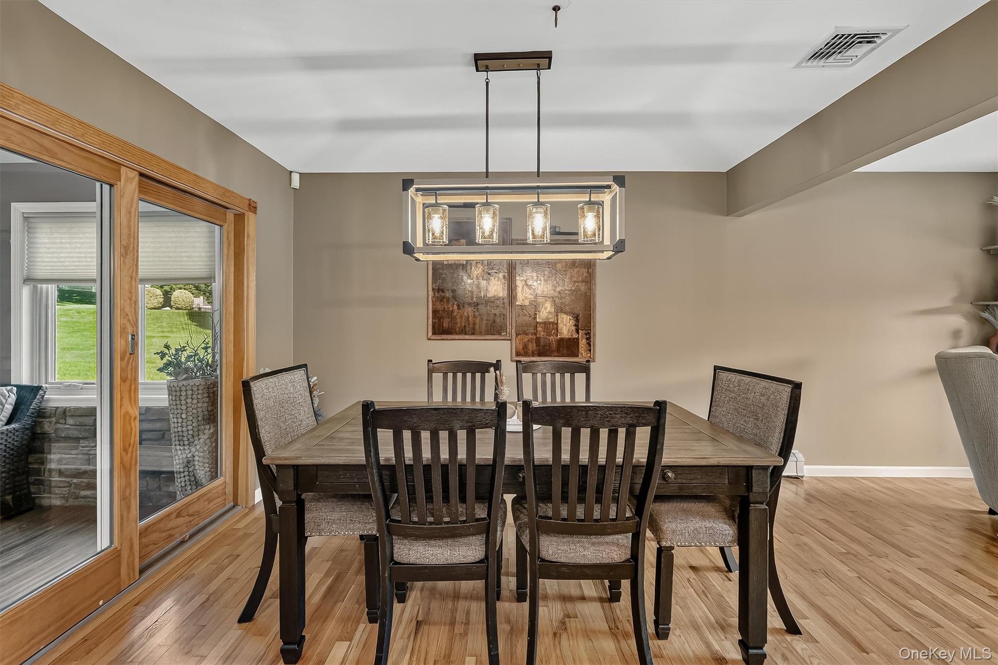 10 Pine Drive – For Sale photo 9