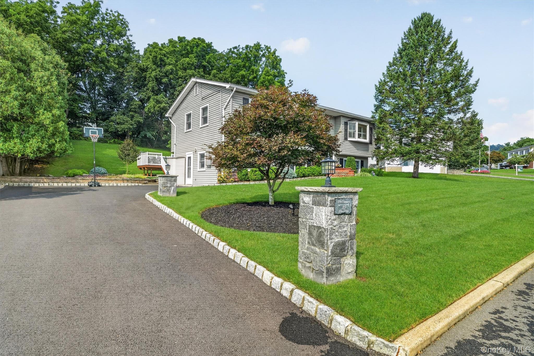 10 Pine Drive – For Sale photo 46