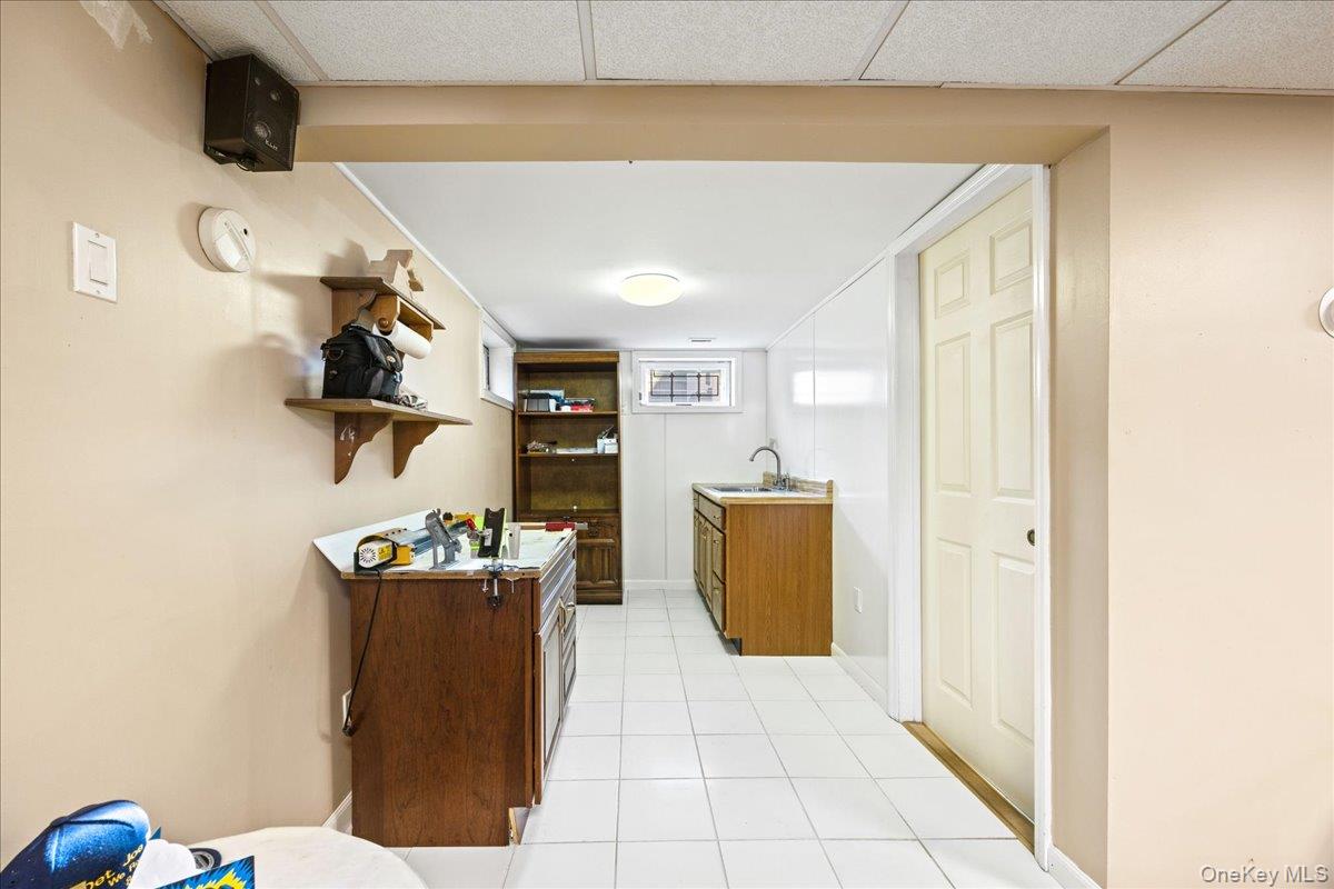4060 Maywood Drive – For Sale photo 34