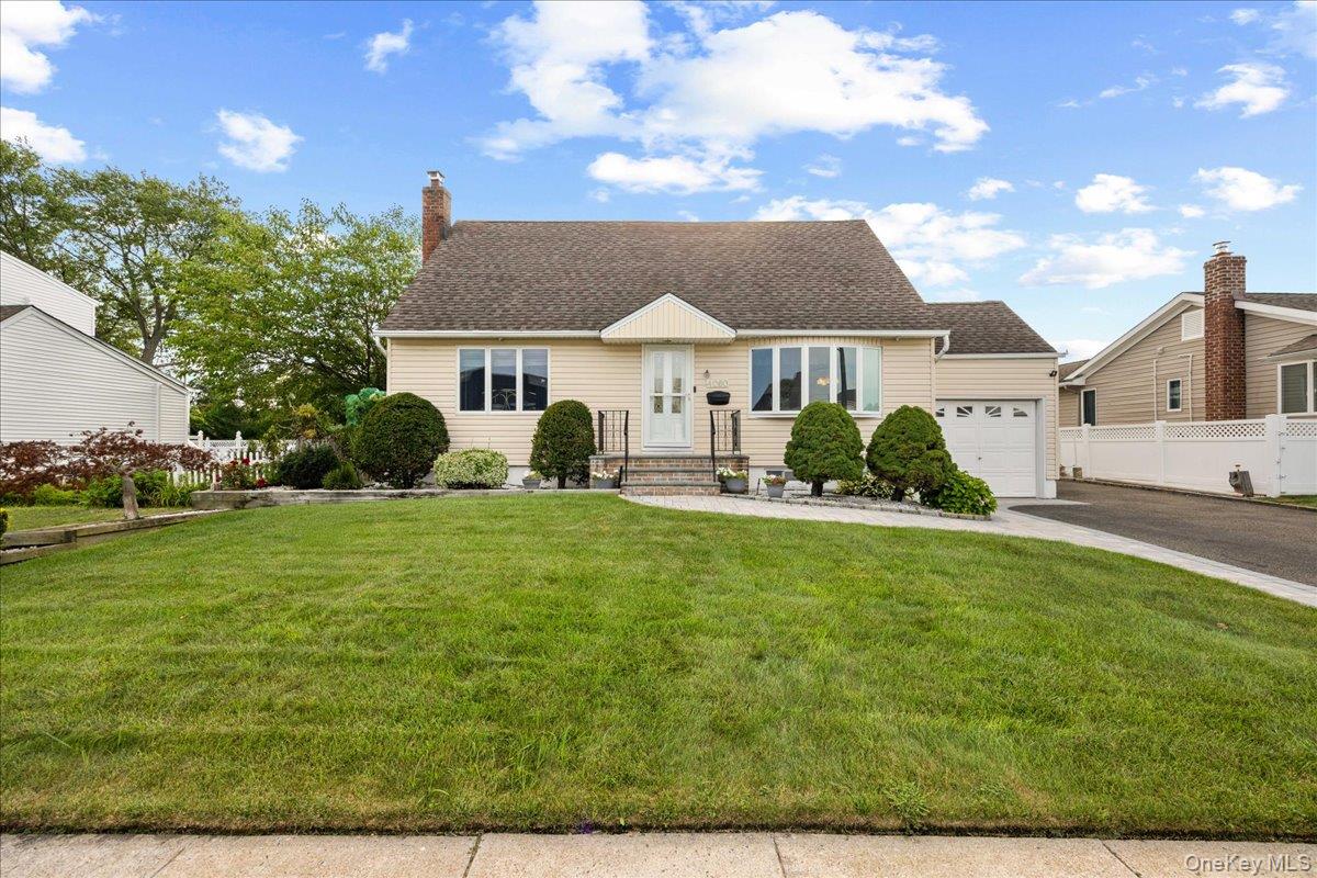 4060 Maywood Drive – For Sale photo 3