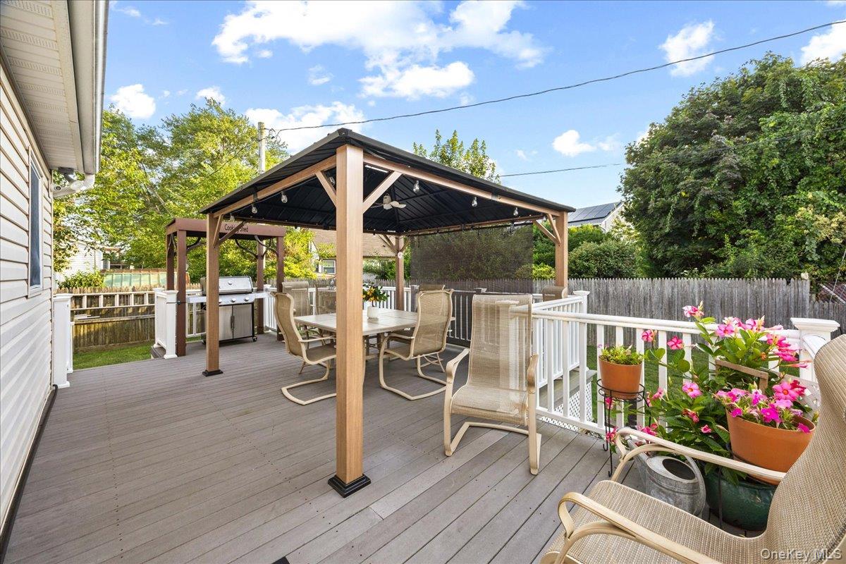 4060 Maywood Drive – For Sale photo 38