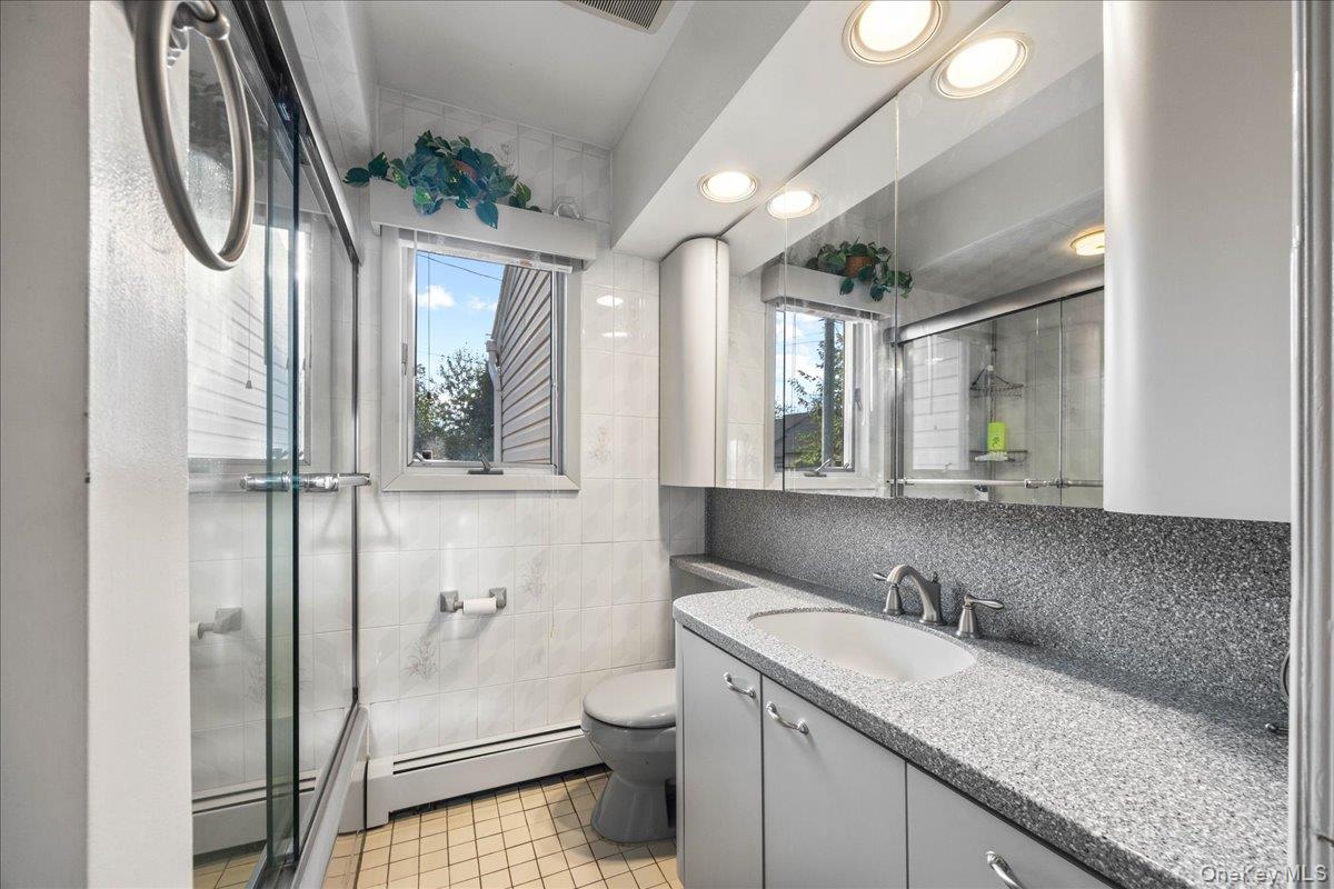 4060 Maywood Drive – For Sale photo 26