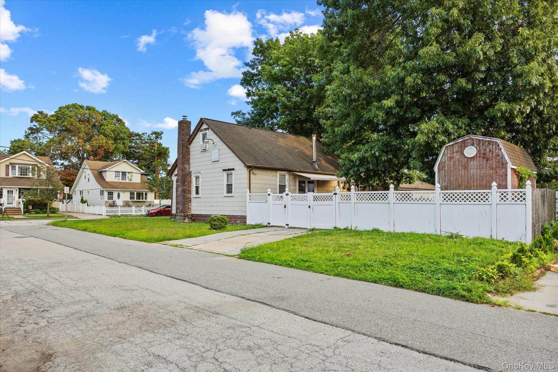50 Manor Road – For Sale photo 29