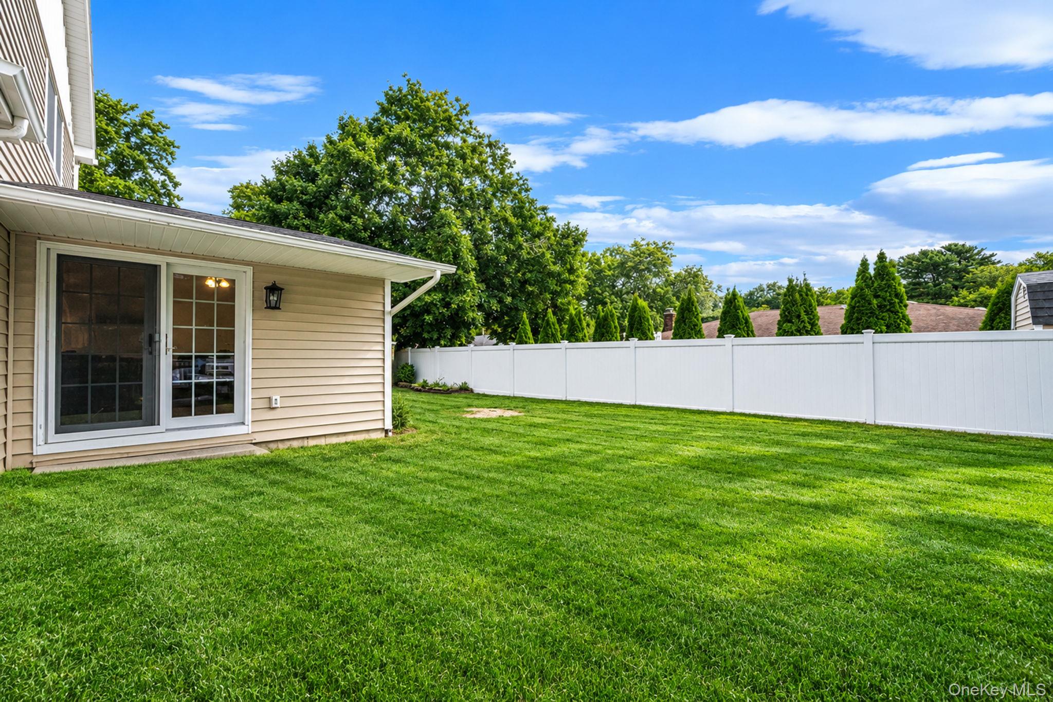 15 Kirby Lane – For Sale photo 39