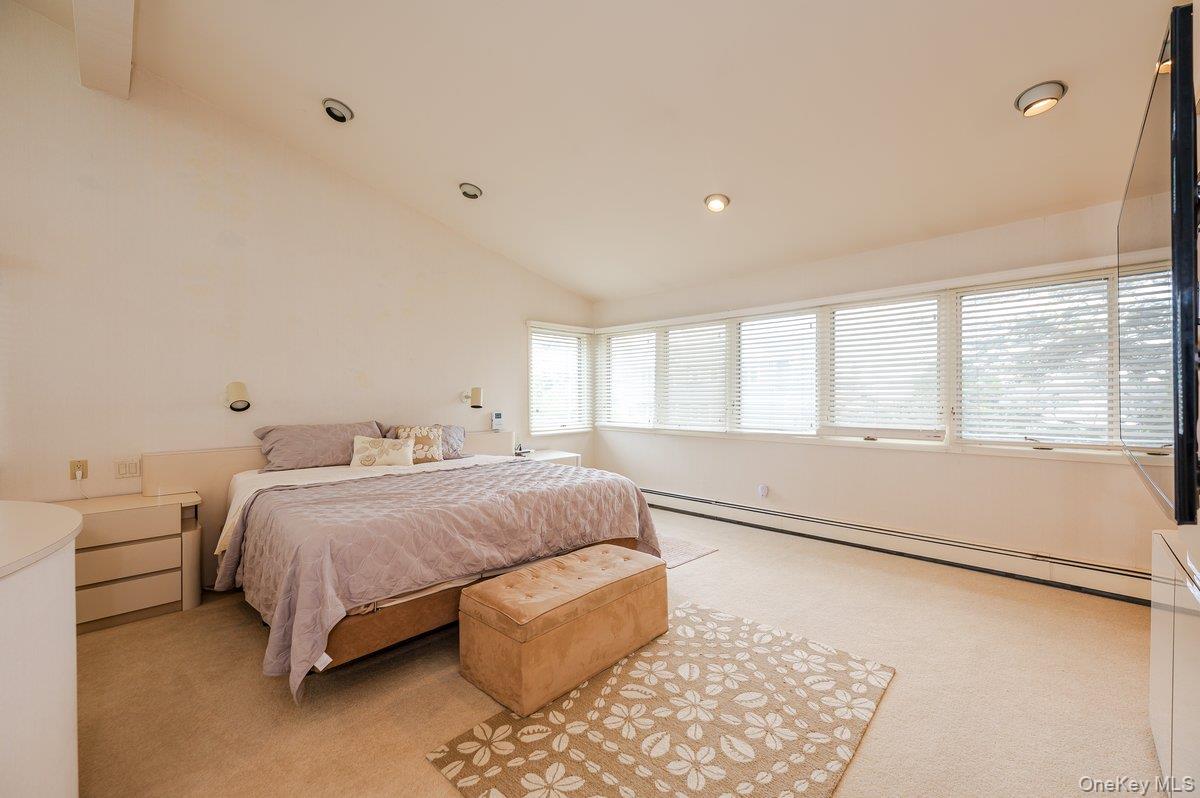 40 Cayuga Avenue – For Rent photo 22