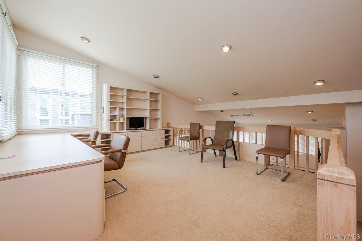 40 Cayuga Avenue – For Rent photo 26
