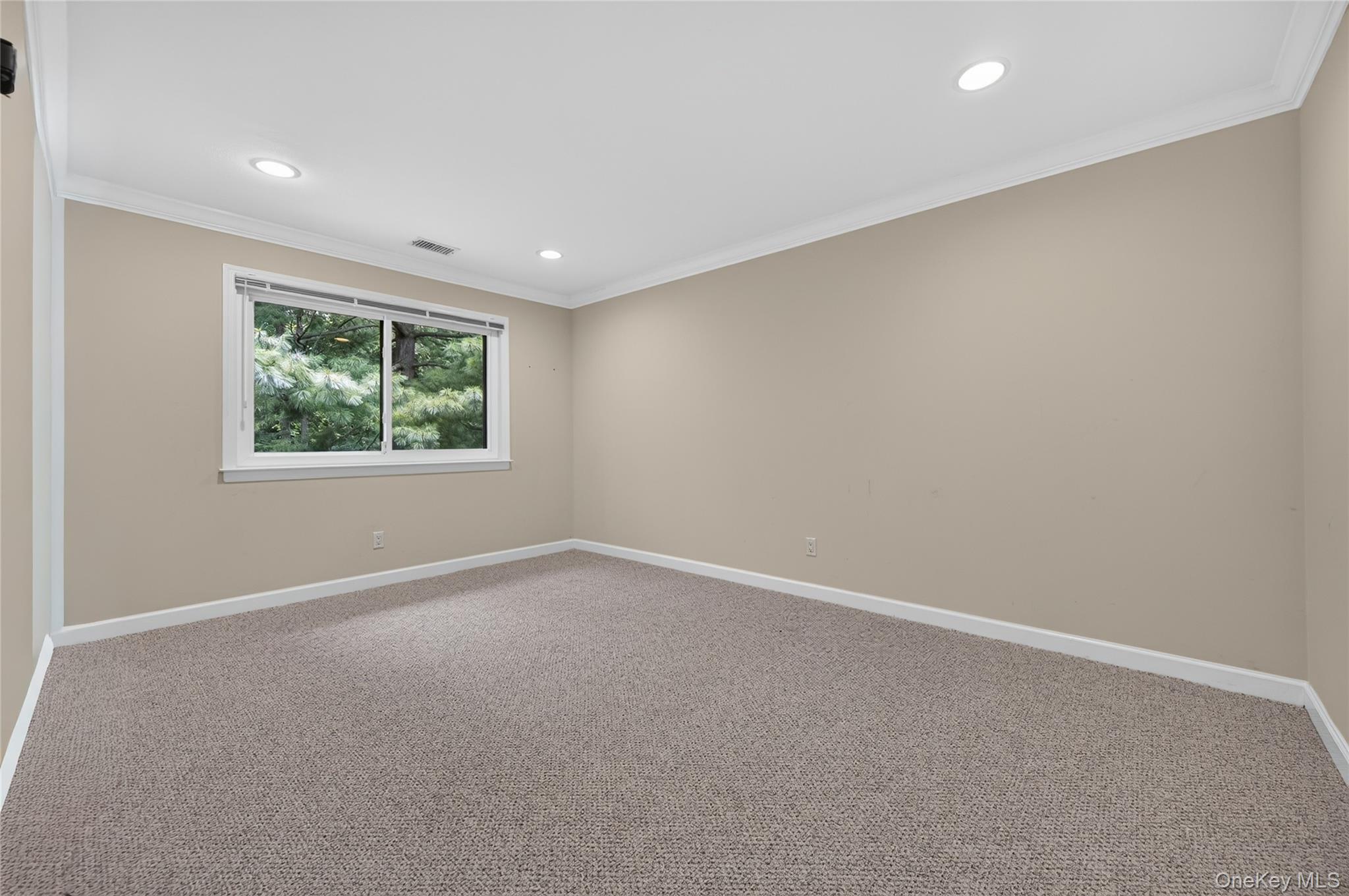 62 Wimbledon Drive – For Sale photo 33