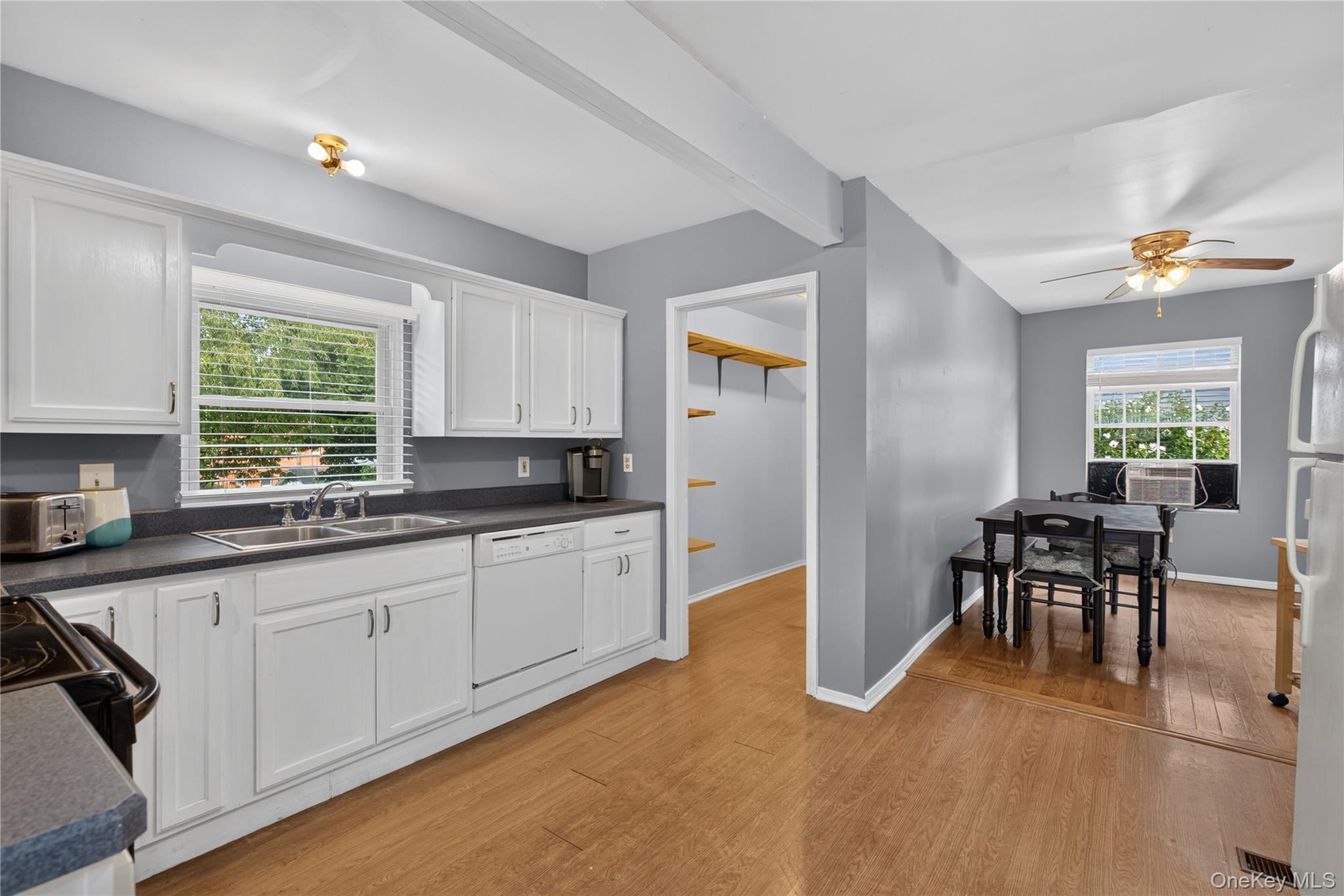 19 Railroad Avenue – For Sale photo 8