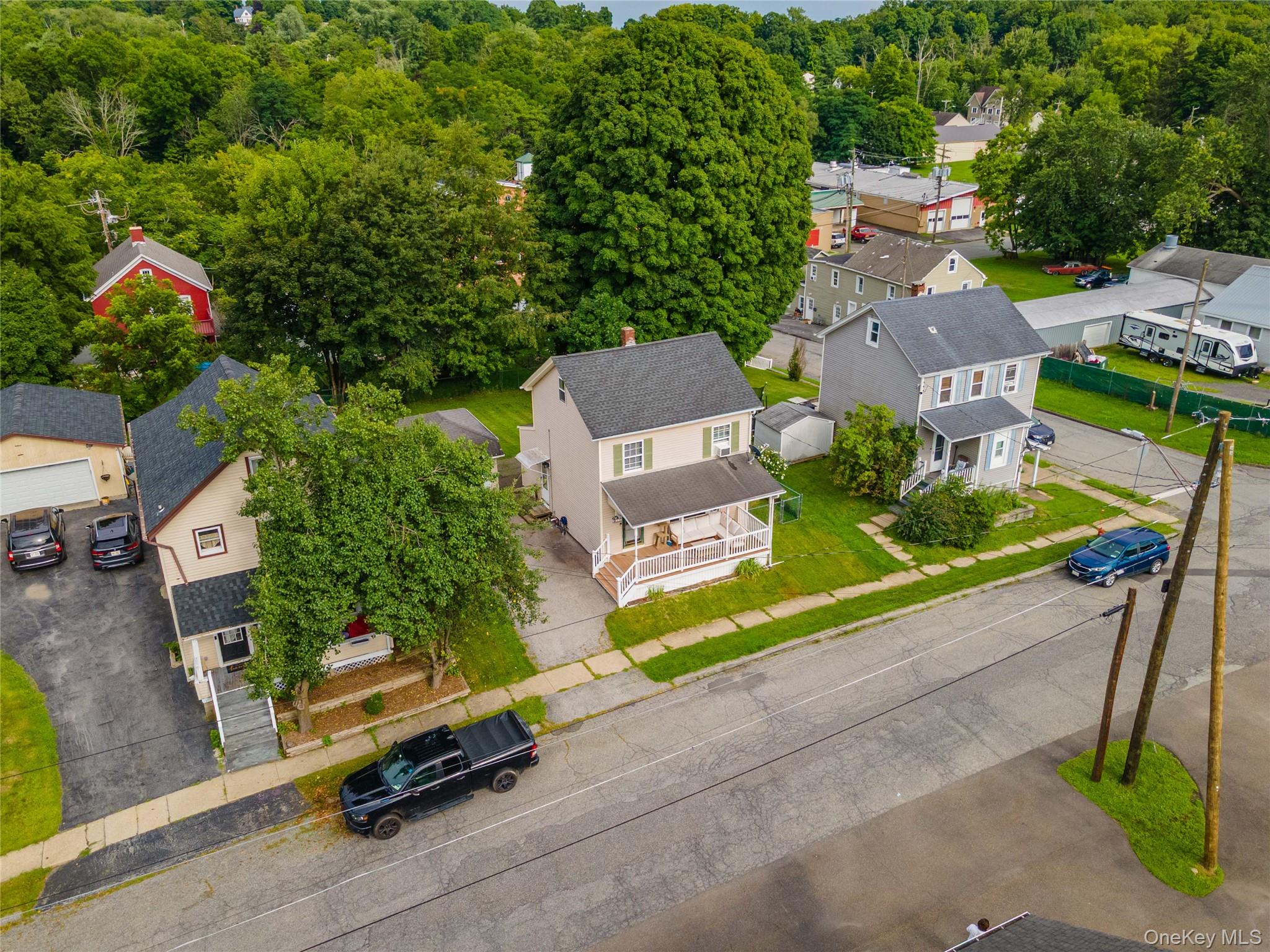 19 Railroad Avenue – For Sale