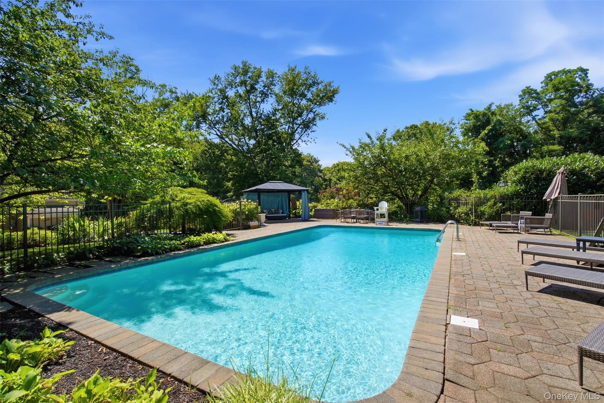 7 Private Road – For Sale photo 38