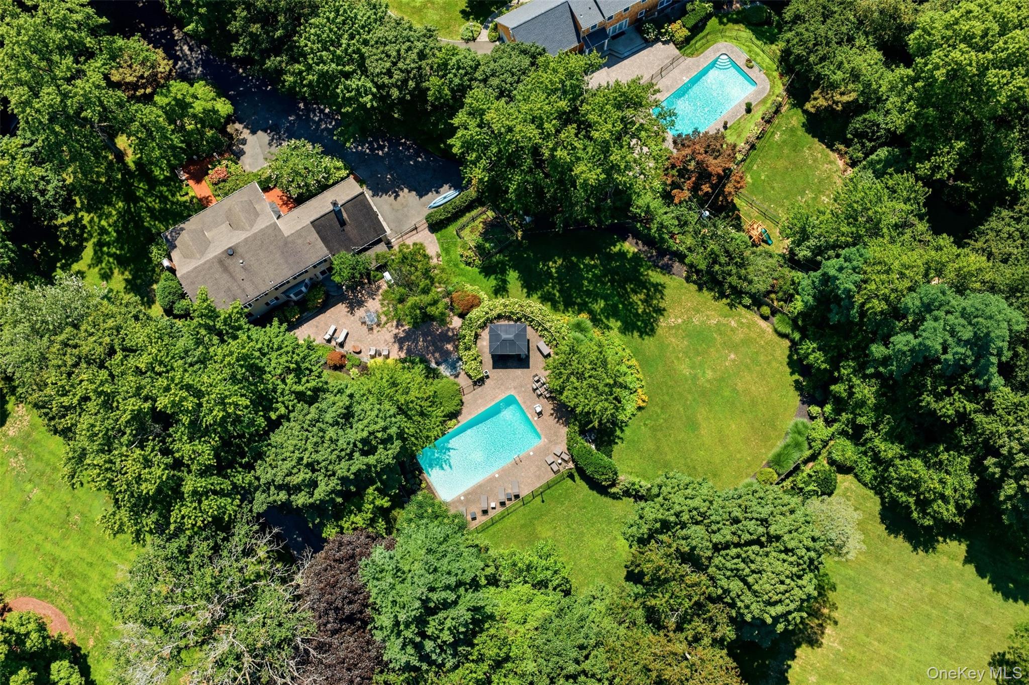 7 Private Road – For Sale photo 47