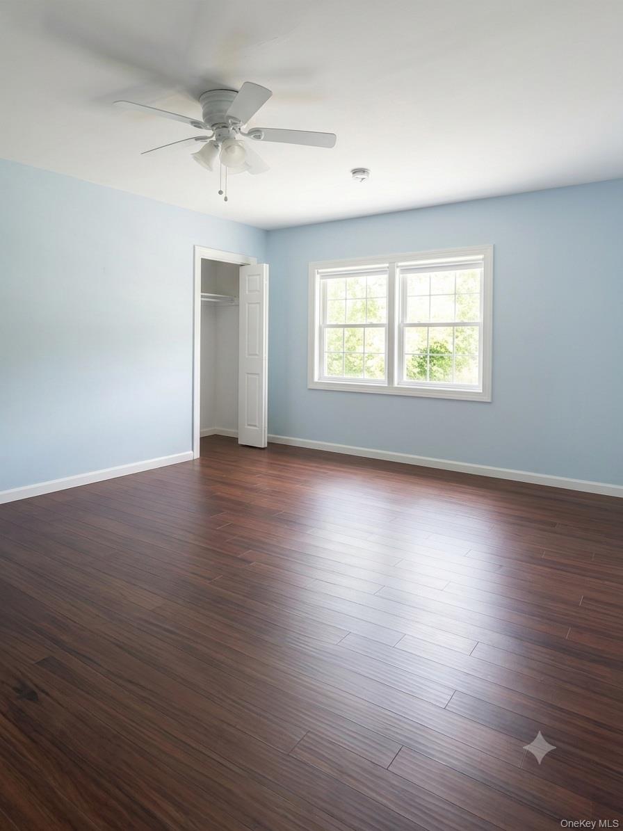 92-10 212th Place – For Sale photo 2