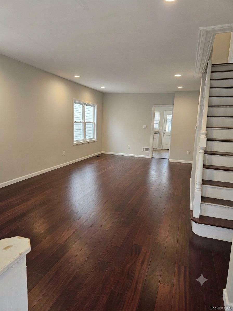 92-10 212th Place – For Sale photo 10