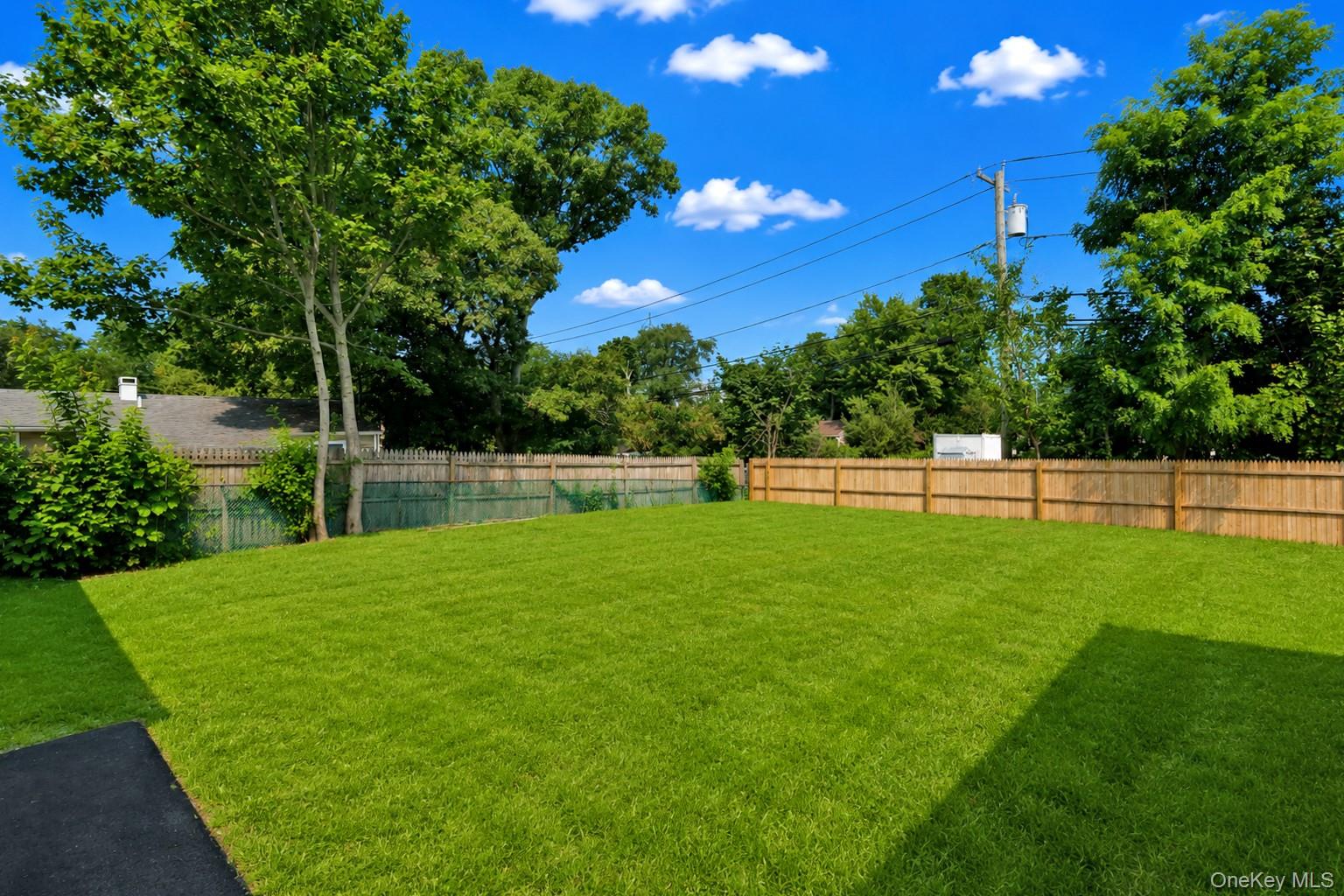 14 Marie Lane – For Sale photo 27